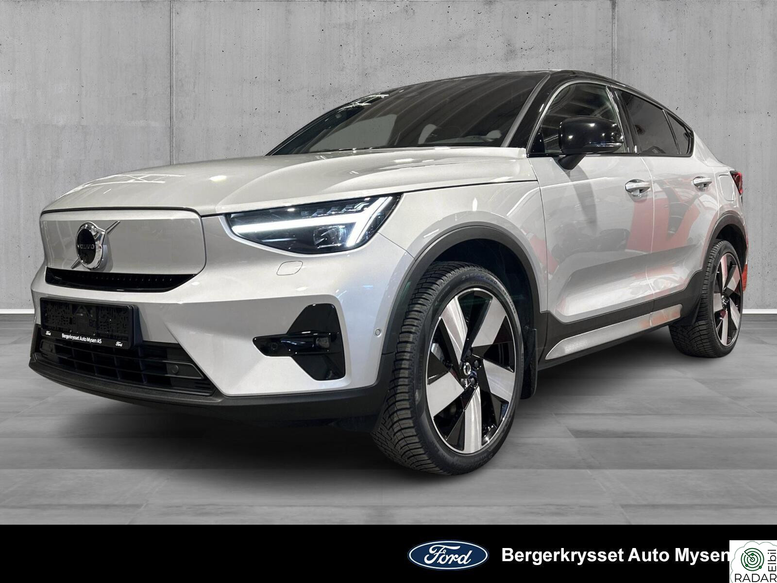 VOLVO C40 Recharge Twin 408hk AWD Plus 360 kamera/Feste/BLIS