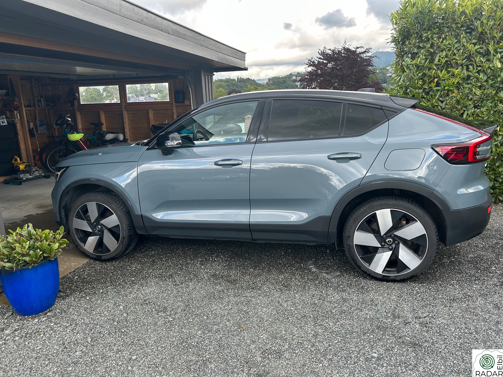 VOLVO C40 Recharge Twin AWD Pro