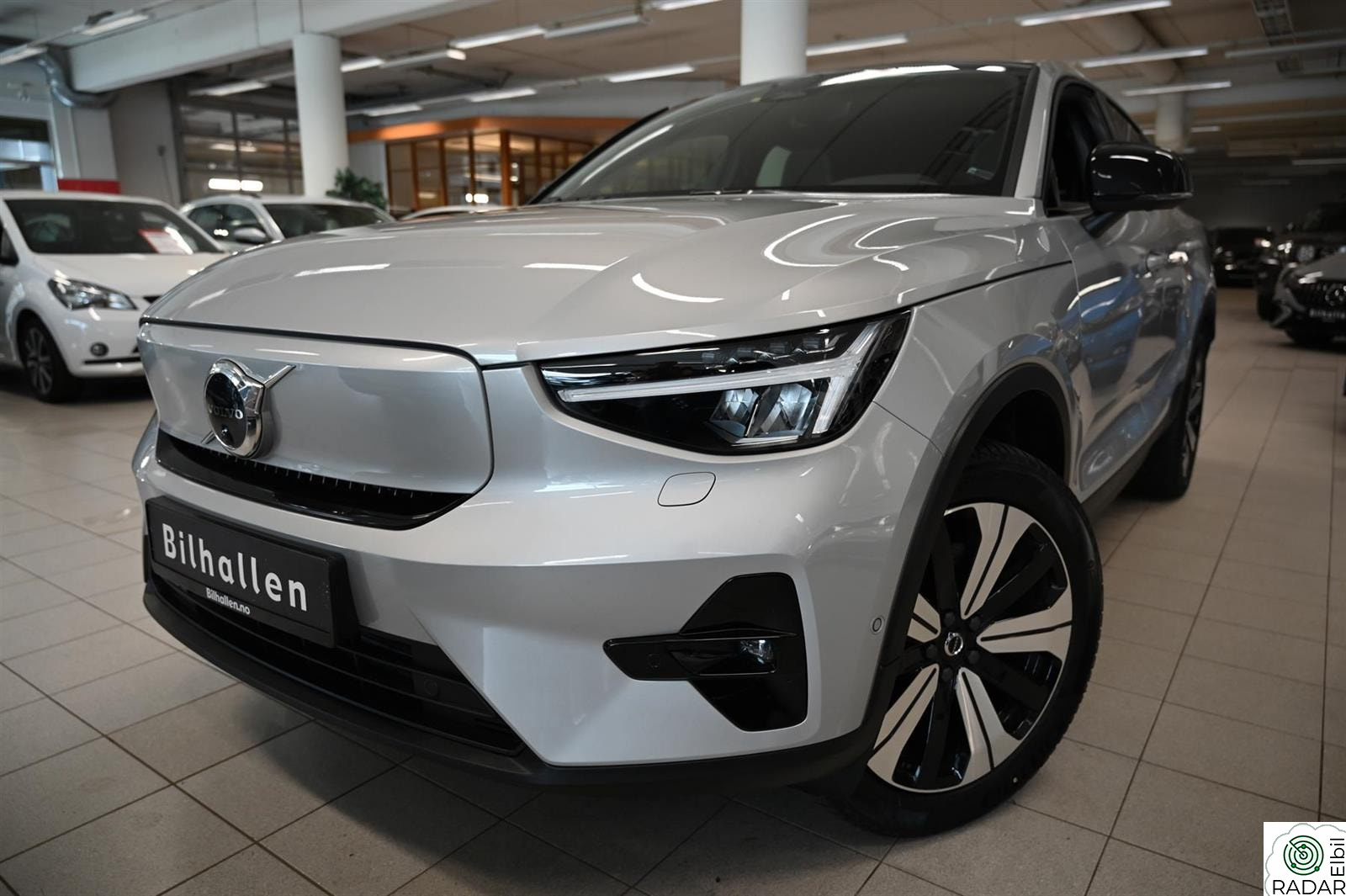 VOLVO C40 Twin Ultimate m/Pixel/360/Panorama/H&K/Krok/ACC++