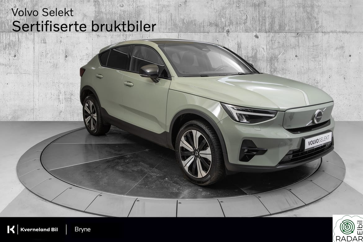 VOLVO C40 FWD PLUS NAVI/R.KAM/VOC/ACC/PANORAMA/KROK