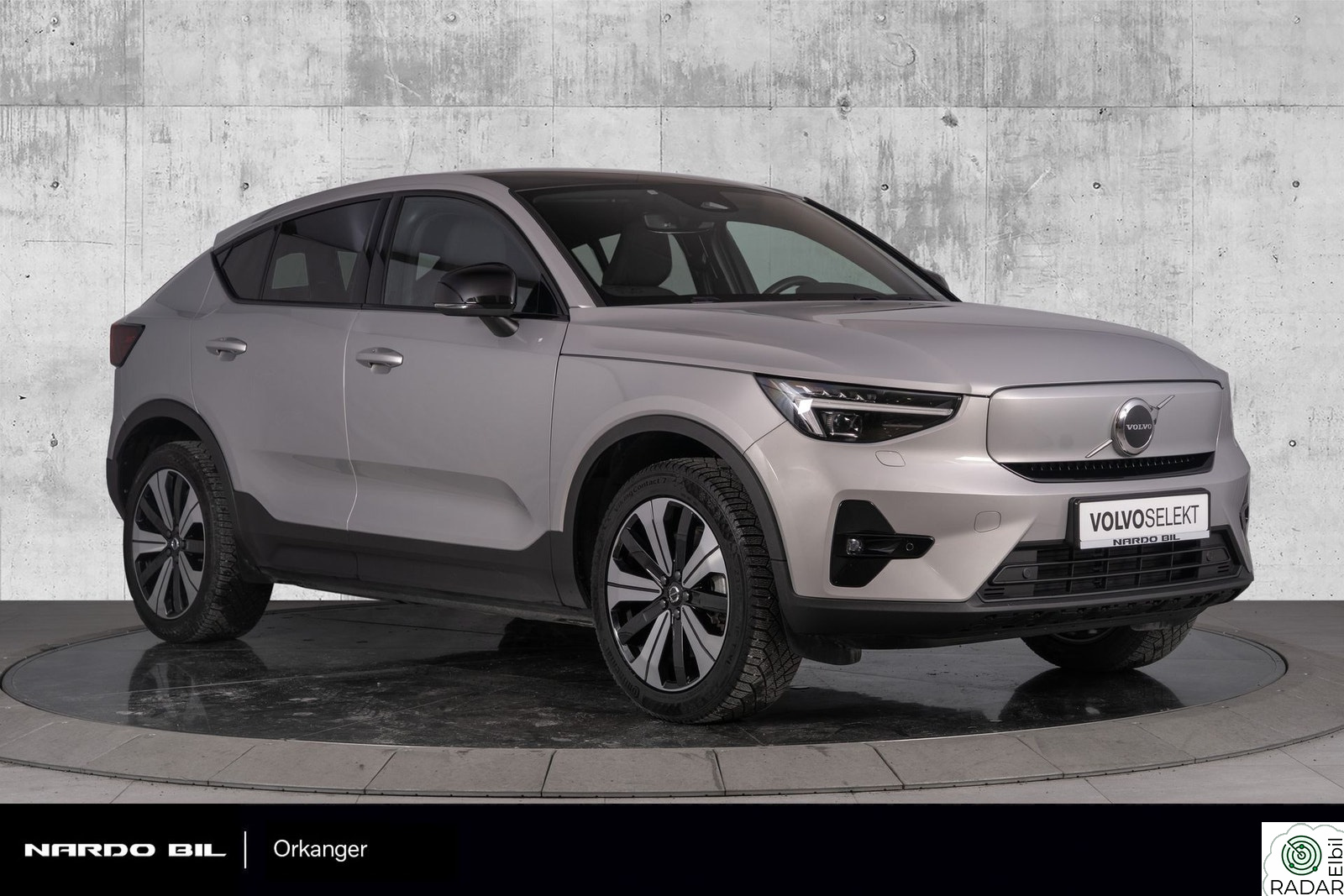 VOLVO C40 408 hk - AWD - Plus - Pixel LED - Krok - Varmepumpe