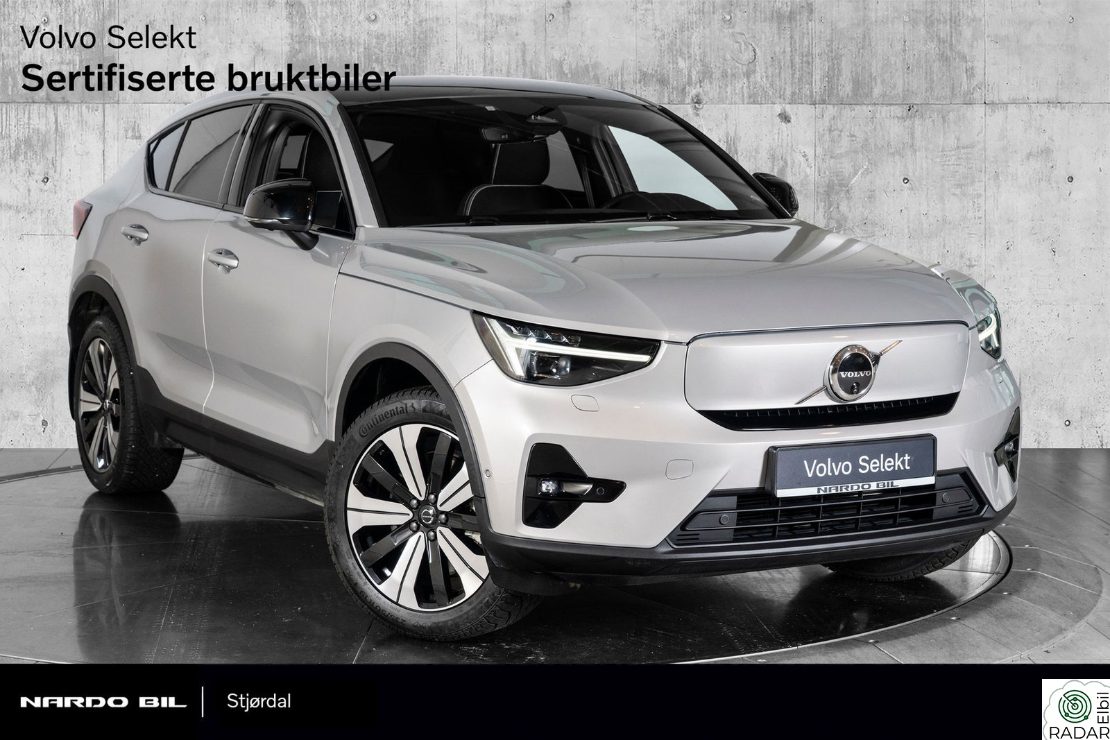 VOLVO C40 AWD Ultimate Pixel-lys/360/Harman Kardon/Hengerfeste