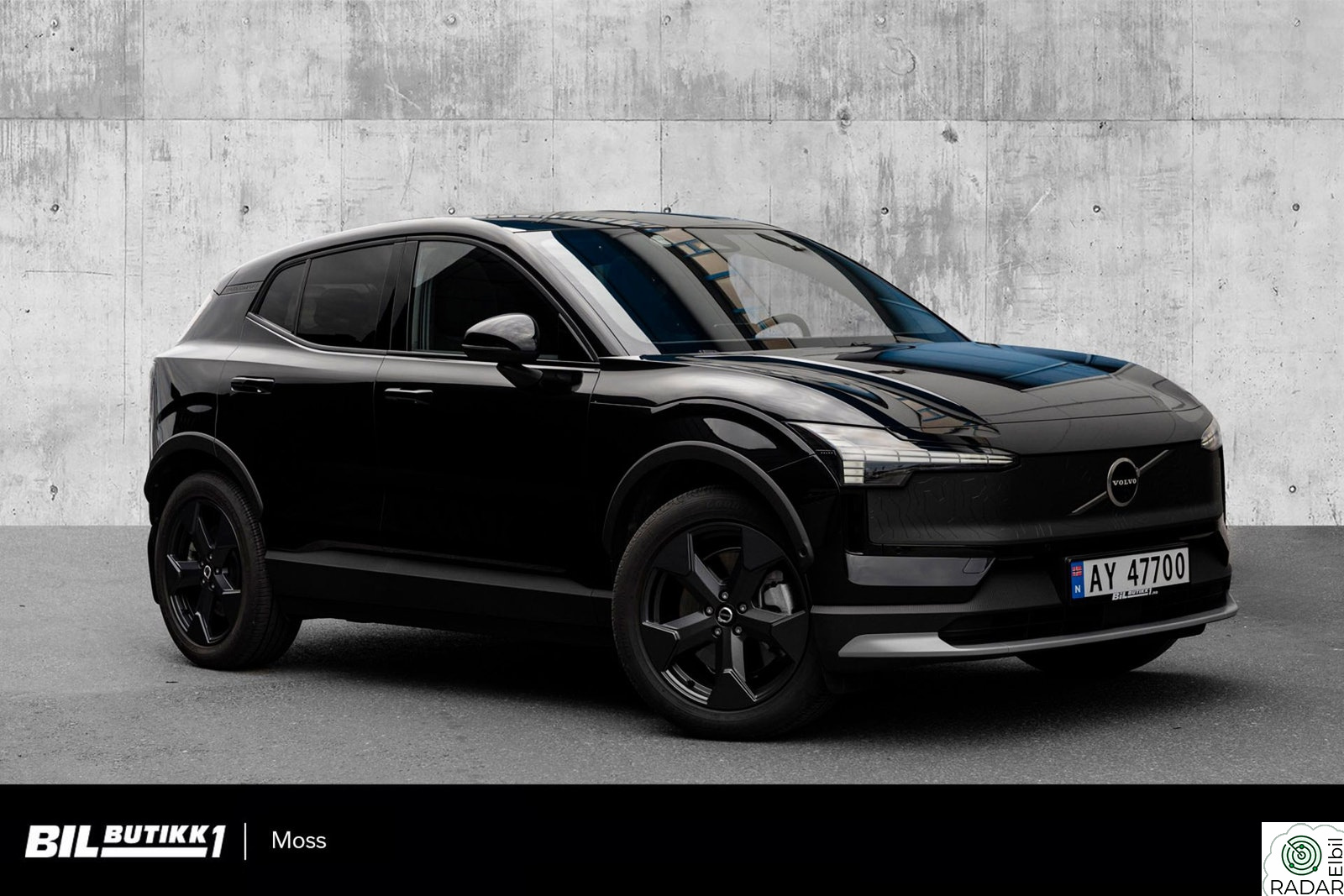 VOLVO EX30 Cross Country Twin Performance Ultra, Pano, H&K, 360kam, Hengerfeste