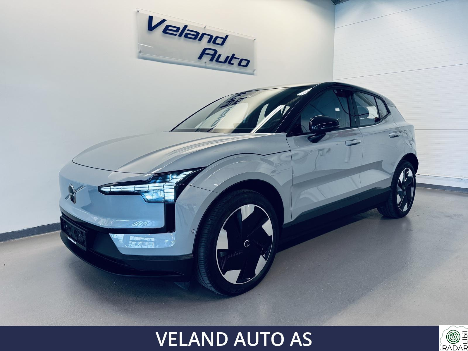 VOLVO EX30 TWIN PERF. ULTRA PANORAMA/HARMAN/ACC/NAVI/MEMORY