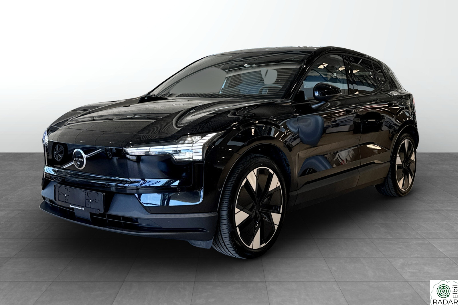 VOLVO EX30 428hk Twin Performance AWD Ultra 360°, Soltak, Krok++++