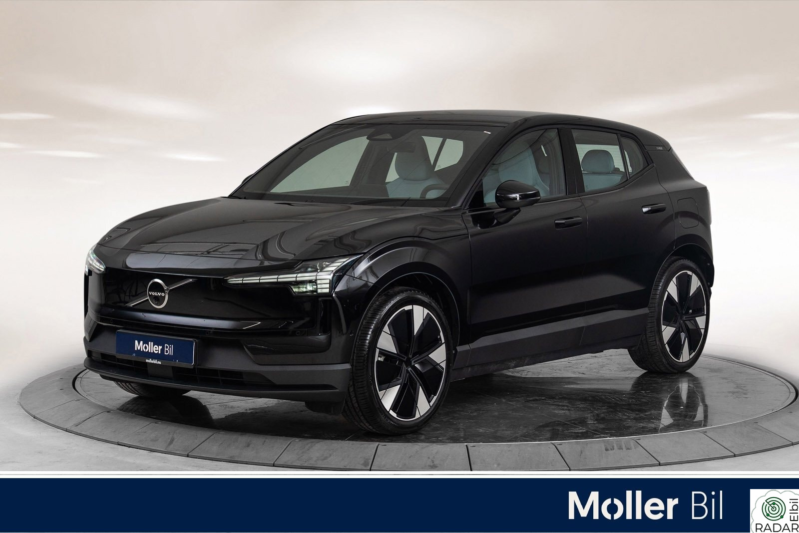 VOLVO EX30 428hk Twin Performance AWD Ultra - Pano, 360Kam, Navi,