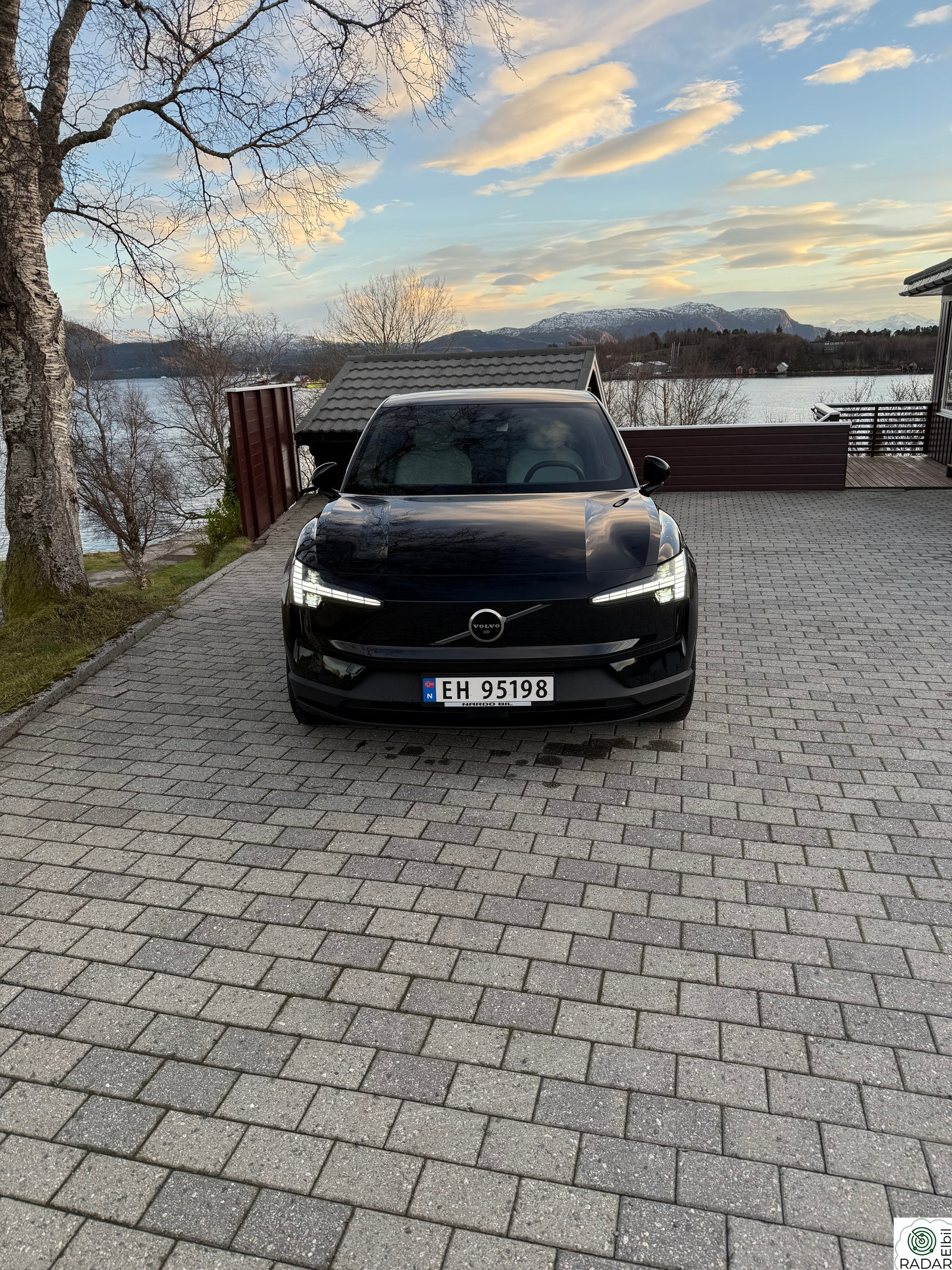 VOLVO EX30 428hk Twin Performance AWD Ultra
