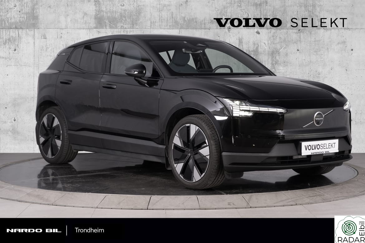 VOLVO EX30 Ultra. 20"alu/Harman Kardon/Soltak/360 kam/Aktive LED