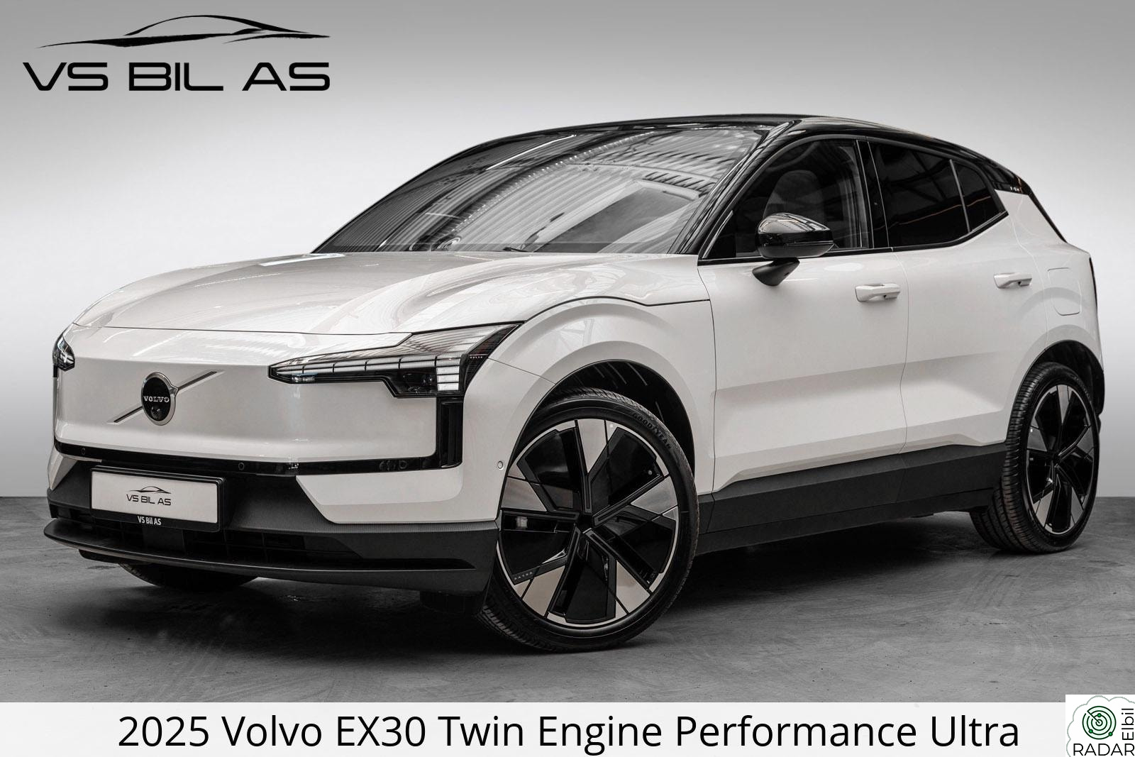 VOLVO EX30 Twin Engine Performance Ultra/Pano/360/H&K/Pilot/Krok