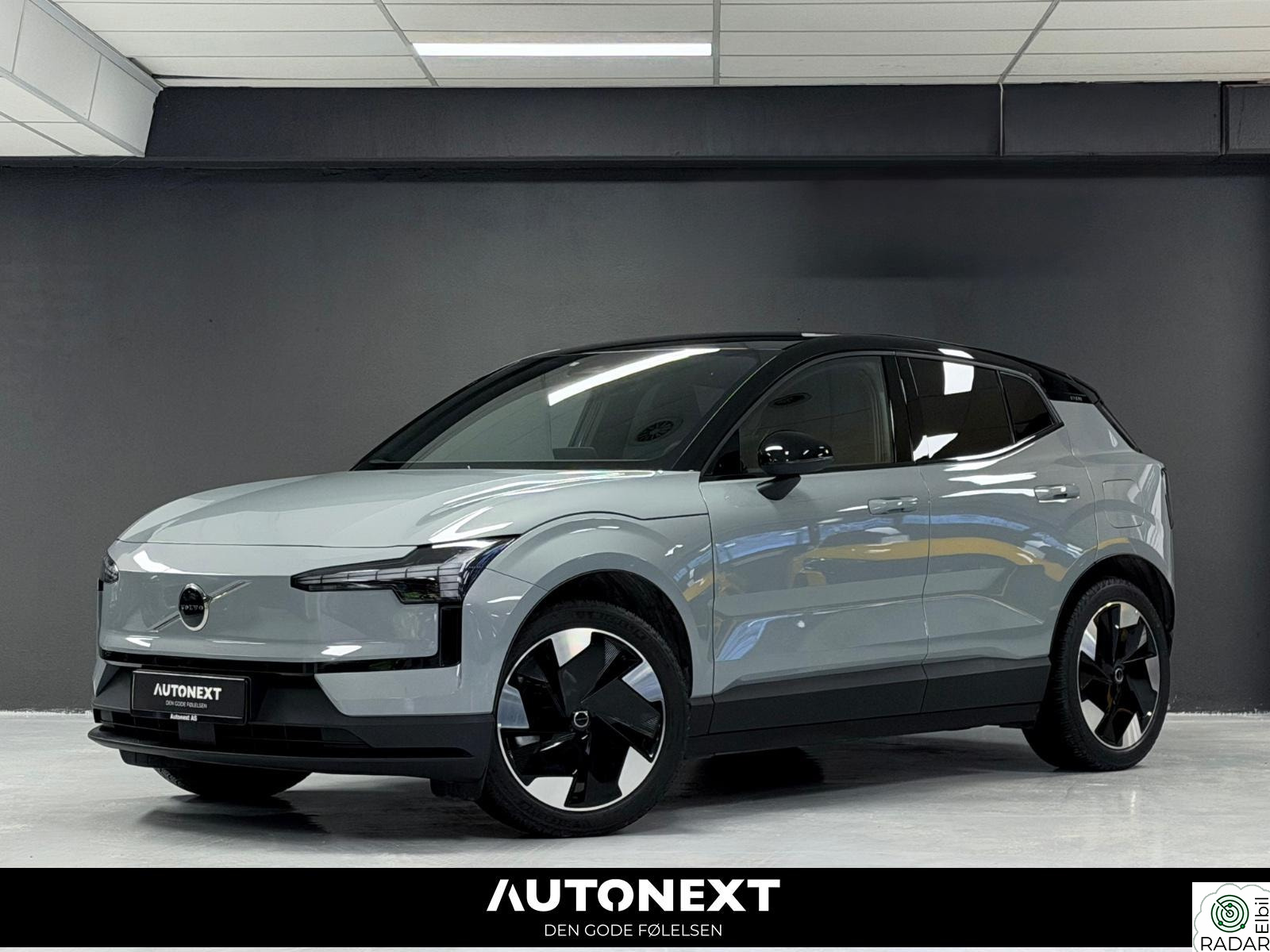 VOLVO EX30 TWIN PERFORMANCE AWD H&K/ACC/H.FESTE/GODT UTSTYRT++