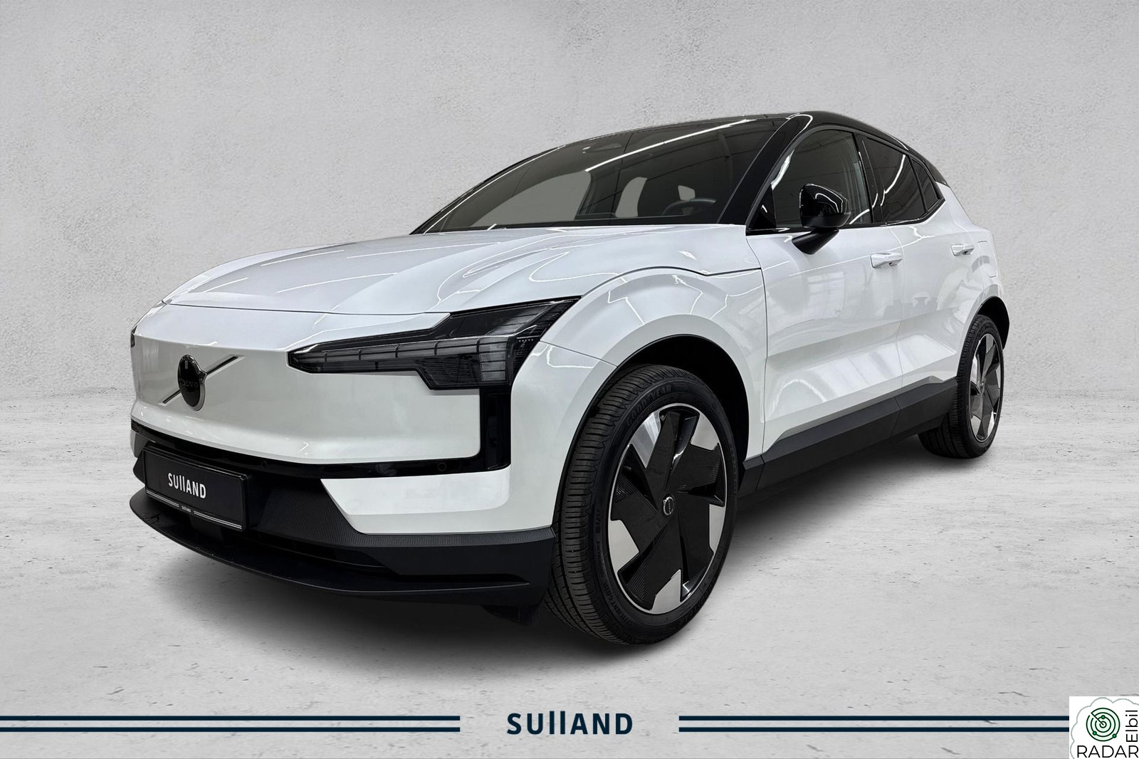 VOLVO EX30 Twin Performance Plus AWD