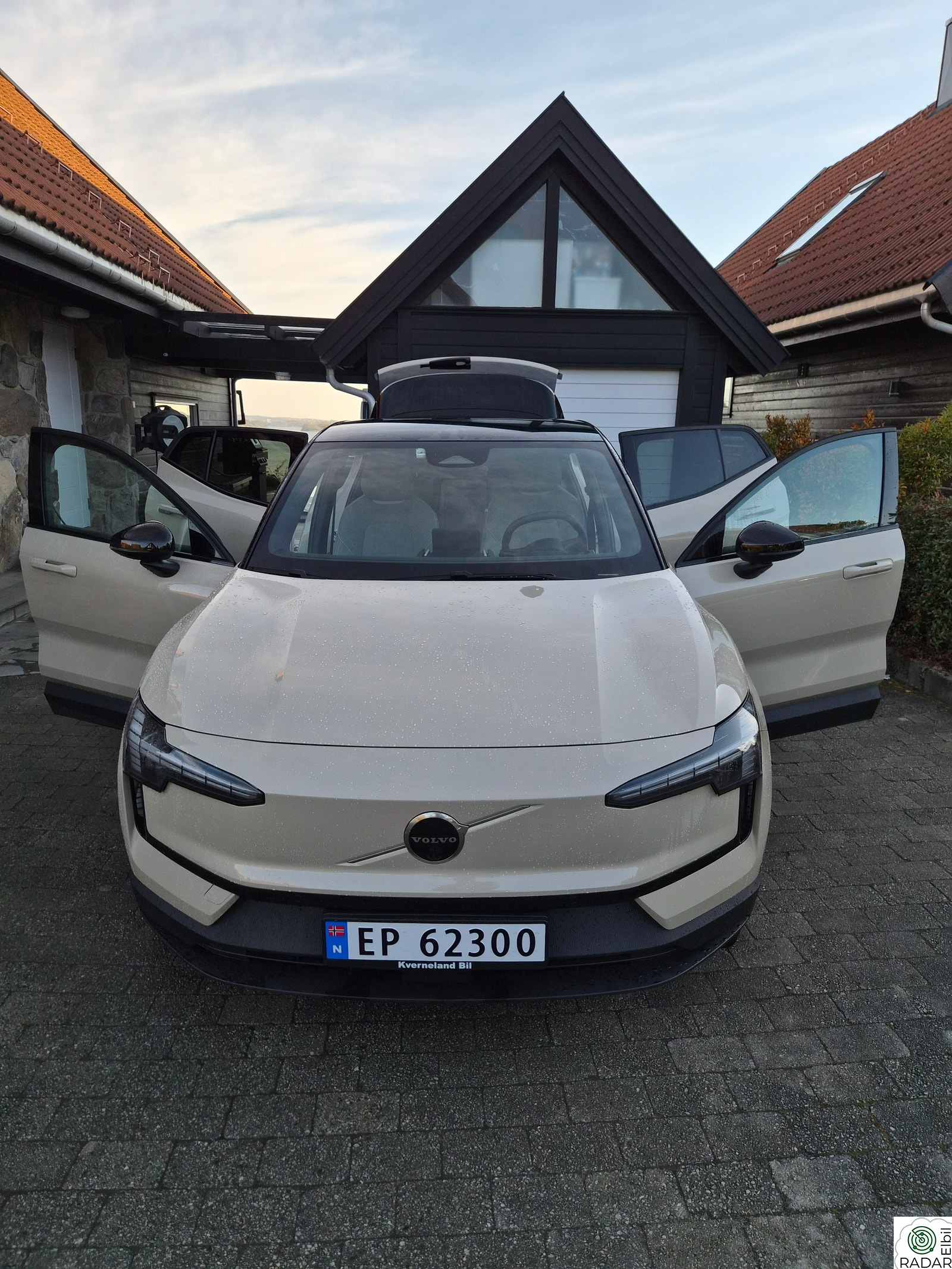 VOLVO EX30 428hk Twin Performance AWD Ultra