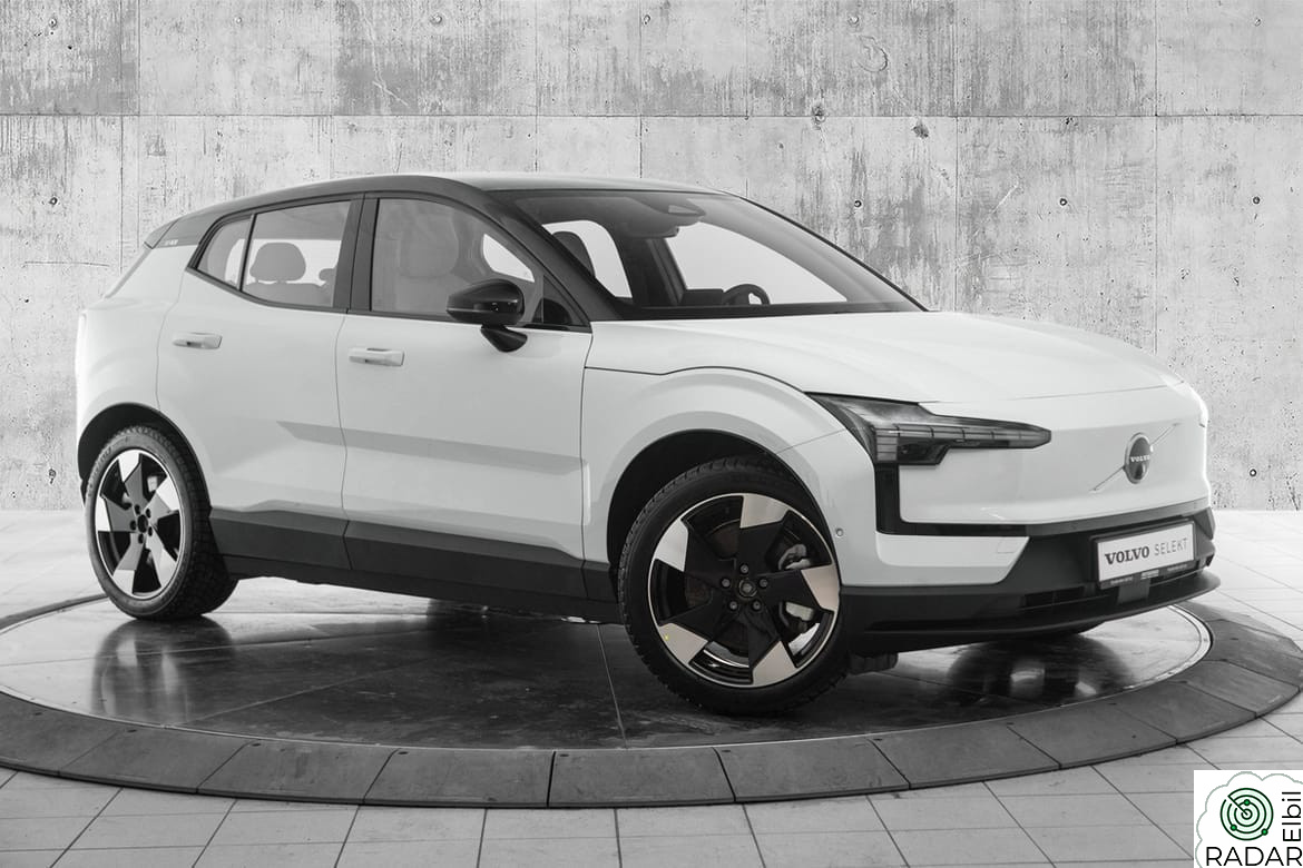 VOLVO EX30 Twin Performance Ultra 20"|5G|PANO|H&K|360|ACC|7år*