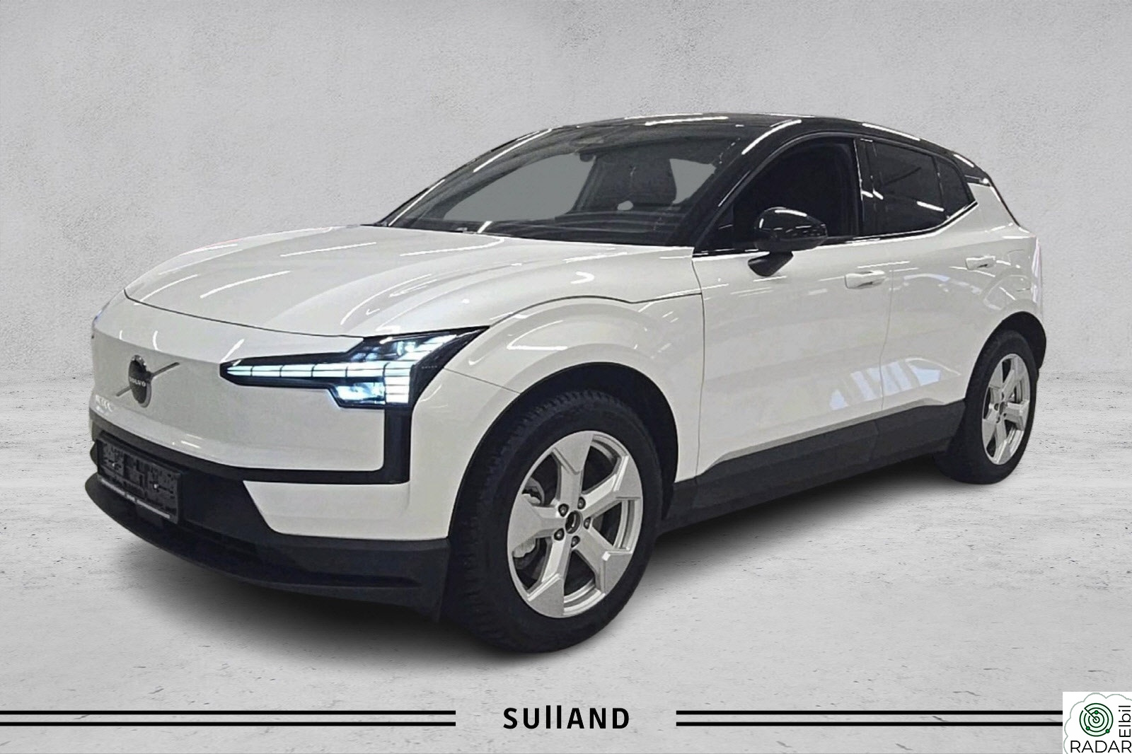 VOLVO EX30 428hk Twin Performance AWD Plus Loaded-Garanti-Bytte