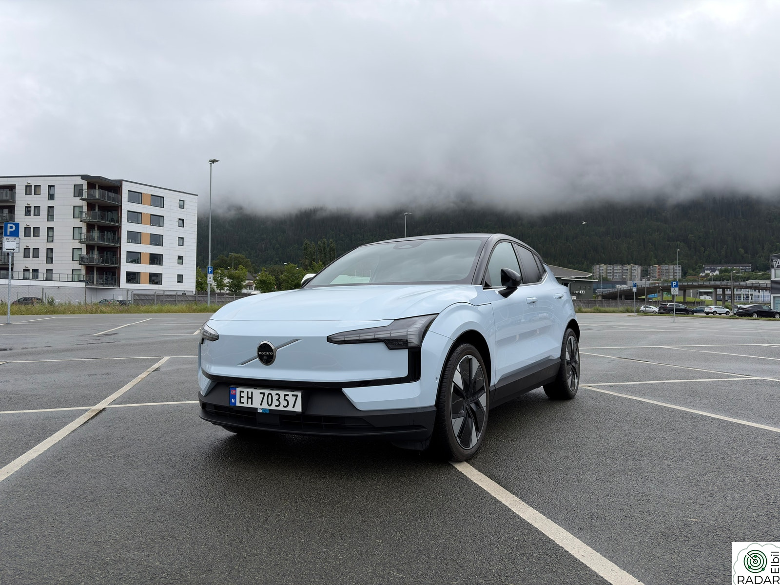 VOLVO EX30 428hk, Twin performance AWD Ultra, Cartec lakk