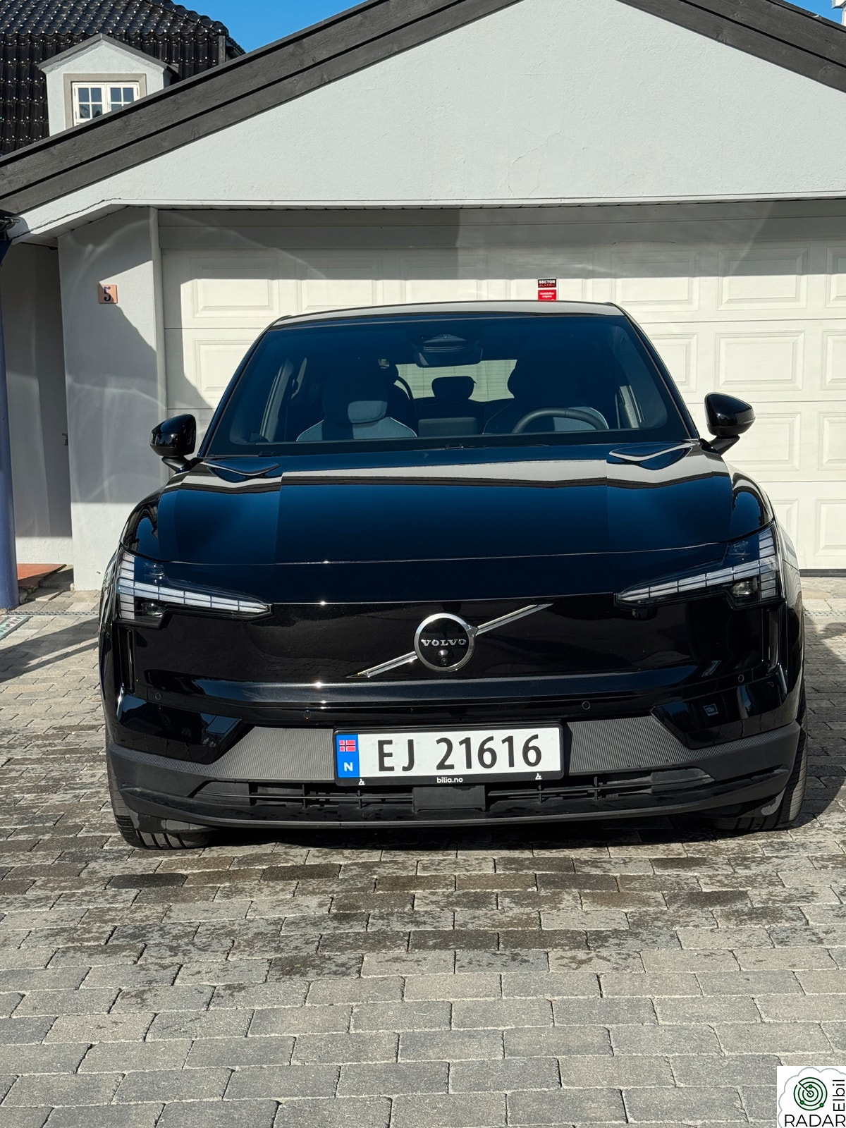 VOLVO EX30 428hk Twin Performance AWD Ultra