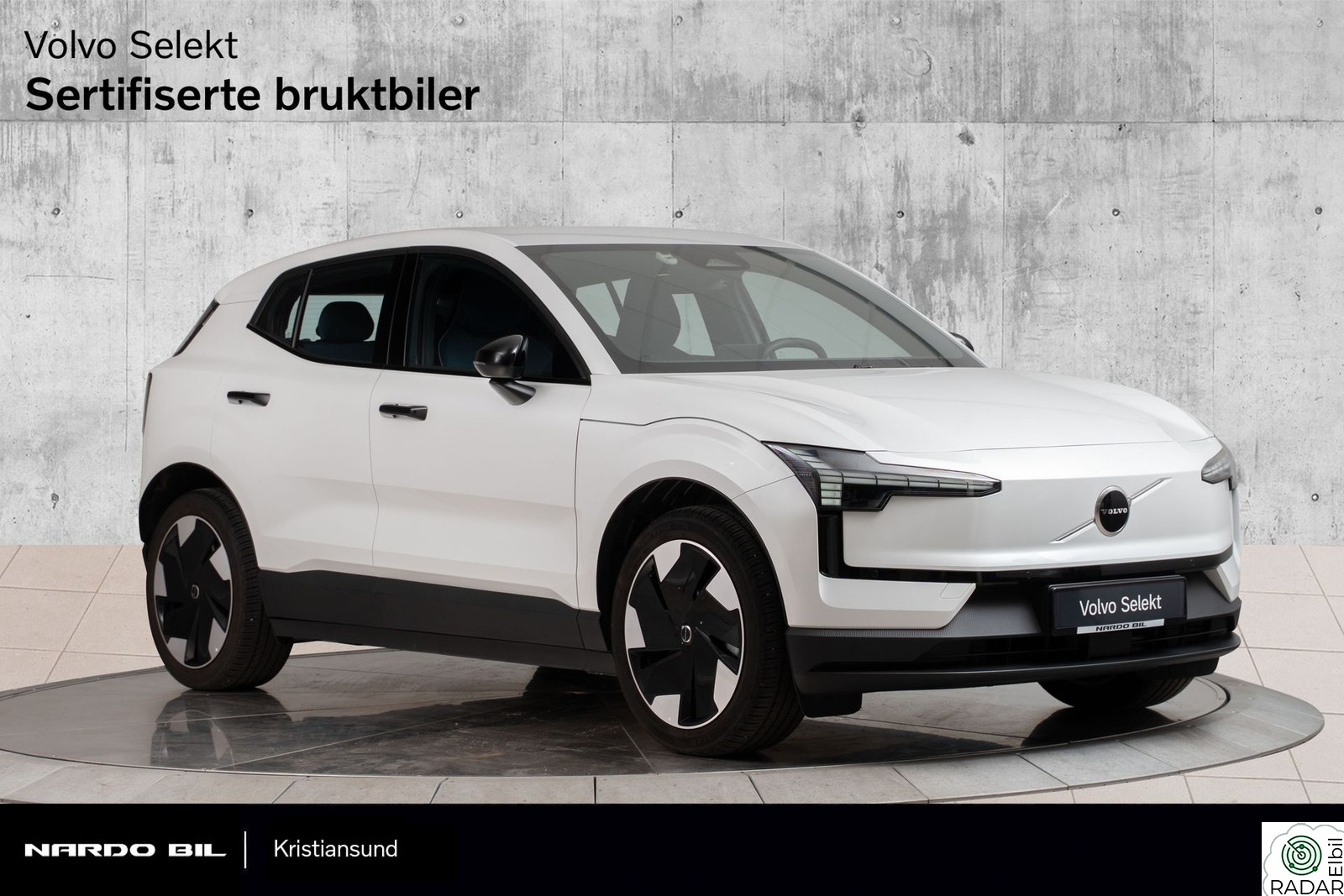 VOLVO EX30 Twin Performance | Plus | Harman& Kardon | Google |