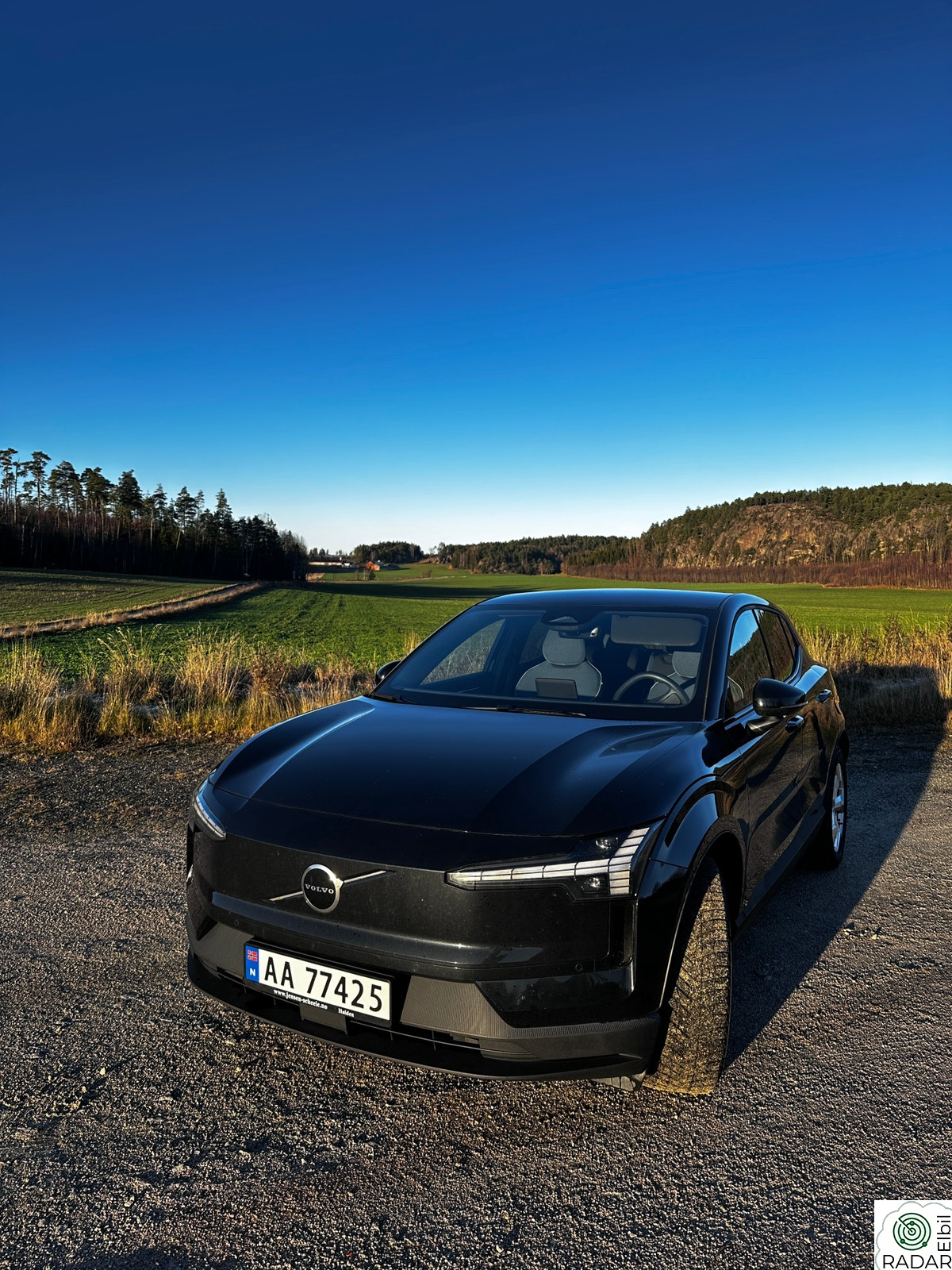 VOLVO EX30 272hk RWD Plus