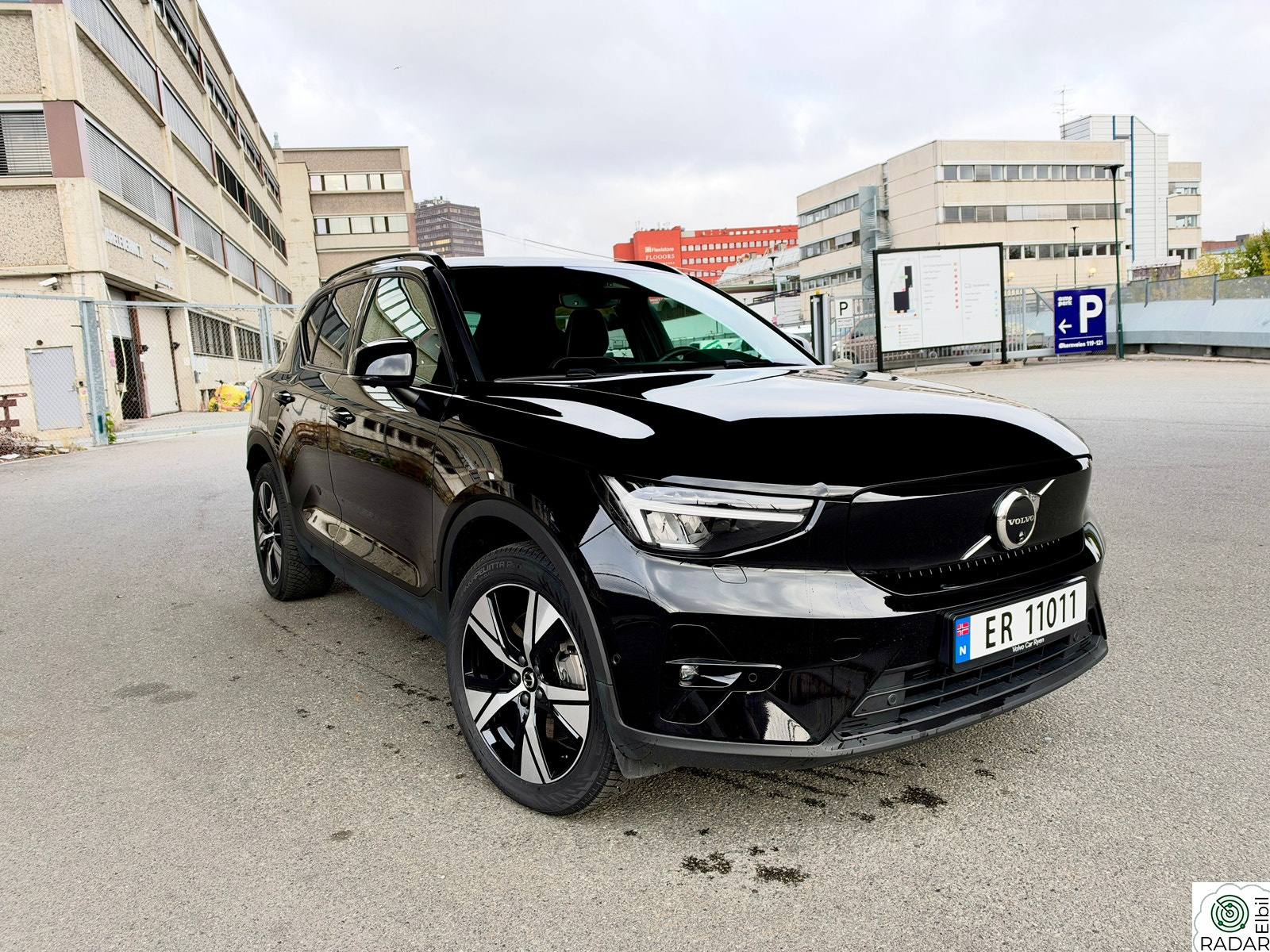 VOLVO EX40 Twin 408hk AWD Ultra