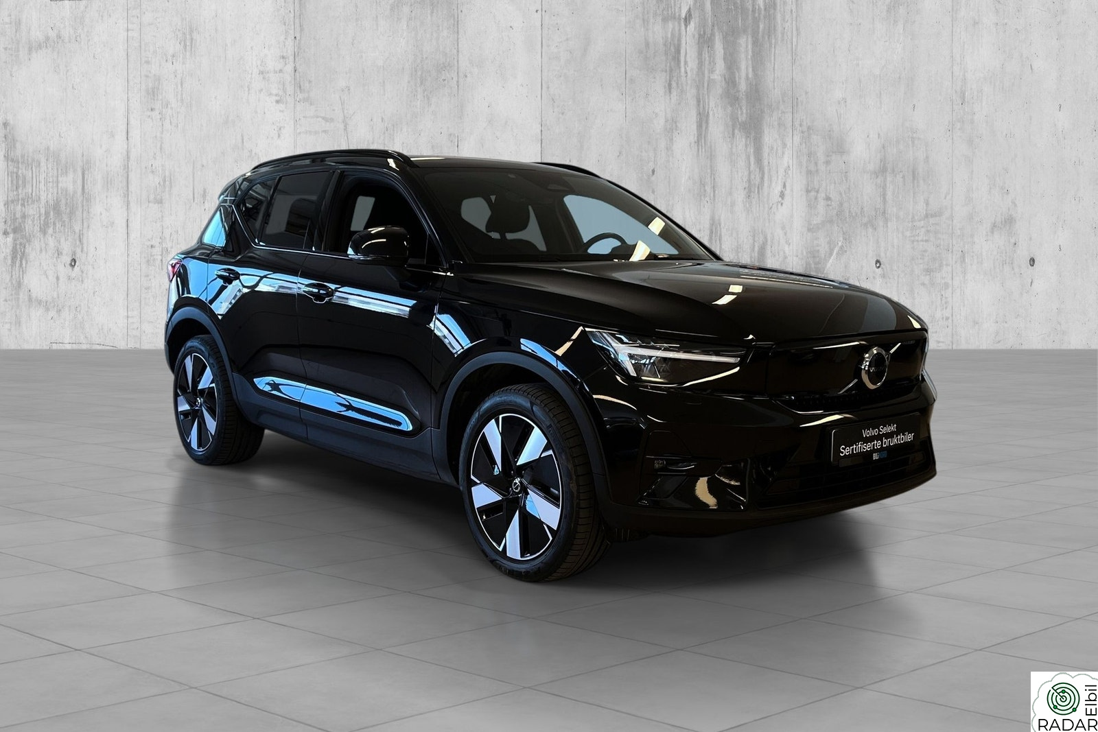 VOLVO EX40 Hengerfeste++