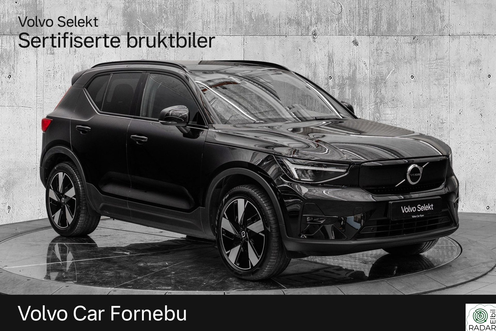 VOLVO EX40 Twin Motor Performance Plus AWD - Hengerfeste