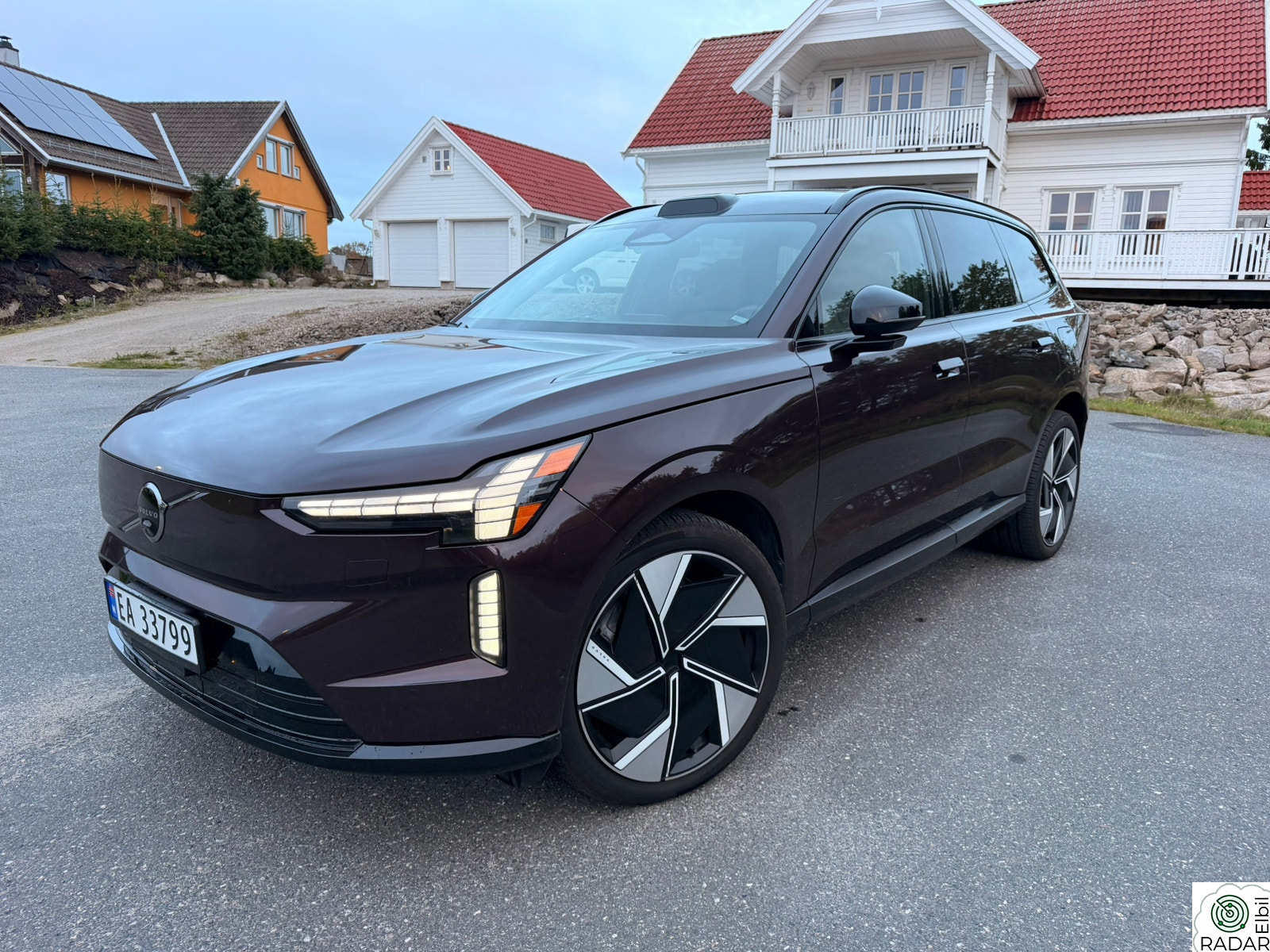 VOLVO EX90 TWIN PLUS 6P Twin Perfomance Ultra 6-seter++
