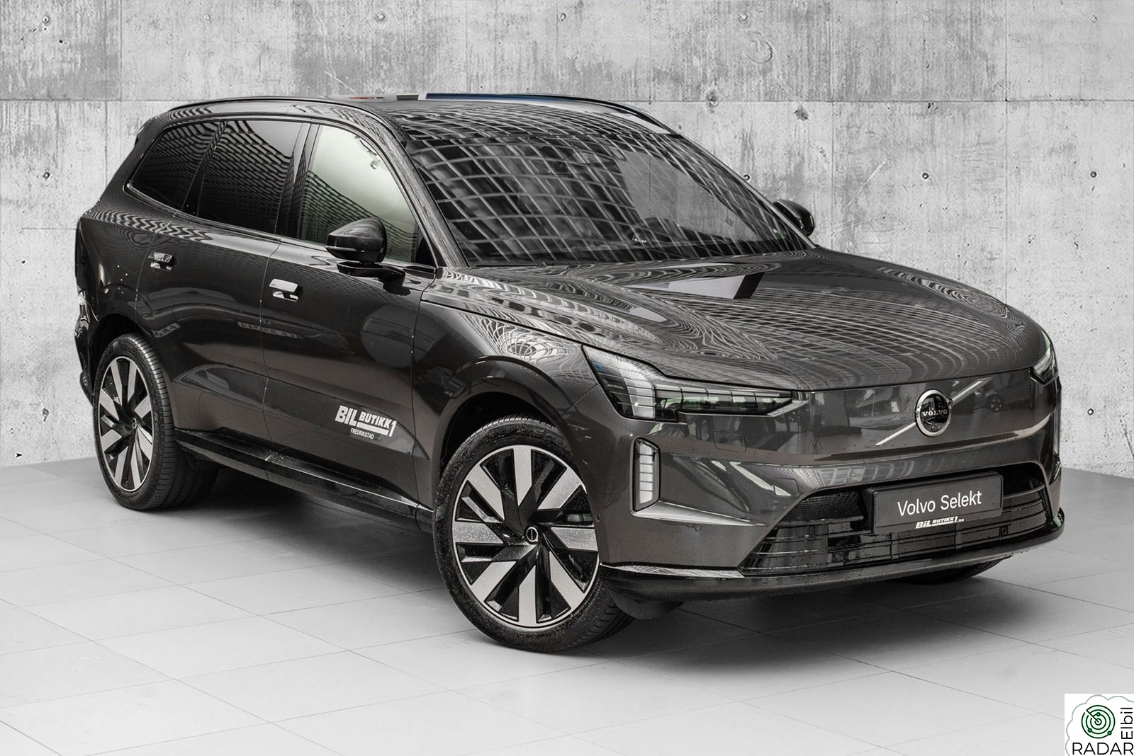 VOLVO EX90 Volvo EX90 Twin Motor – Ultra 6 seter | B&W | Luft |