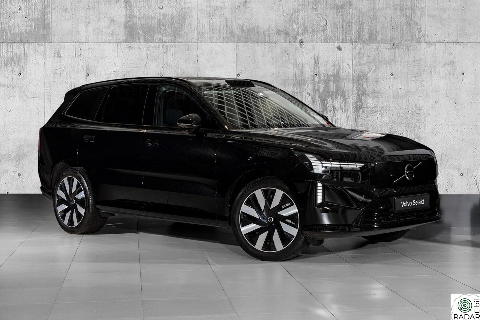 VOLVO EX90 Volvo EX90 Twin Motor Performance Ultra | Krok | B&W |