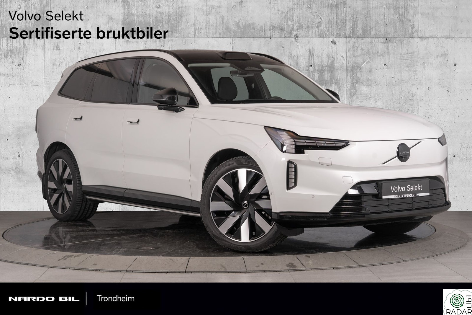 VOLVO EX90 Ultra. Luftfjæring/Krok/Pixel lys/Pilot Assist/Lidar