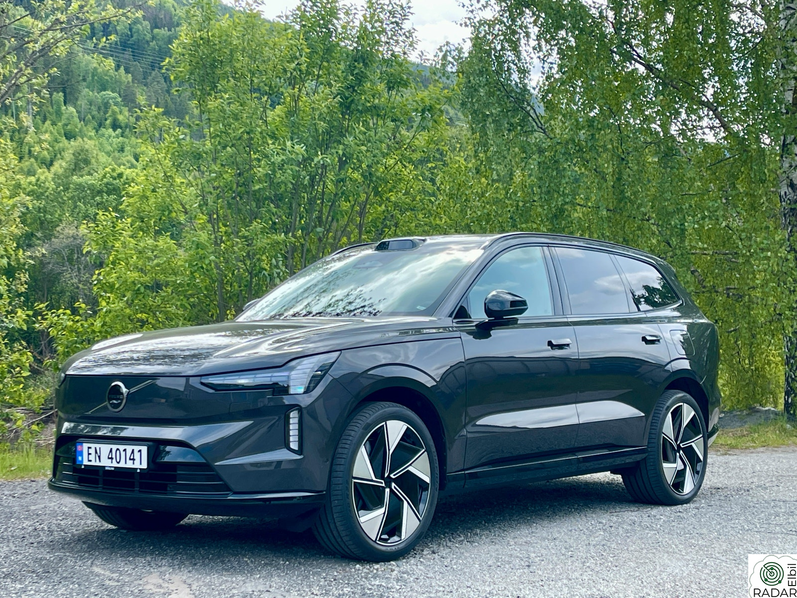 VOLVO EX90 408hk, Ultra, Hengerfeste, 22 hjul, Panoramatak
