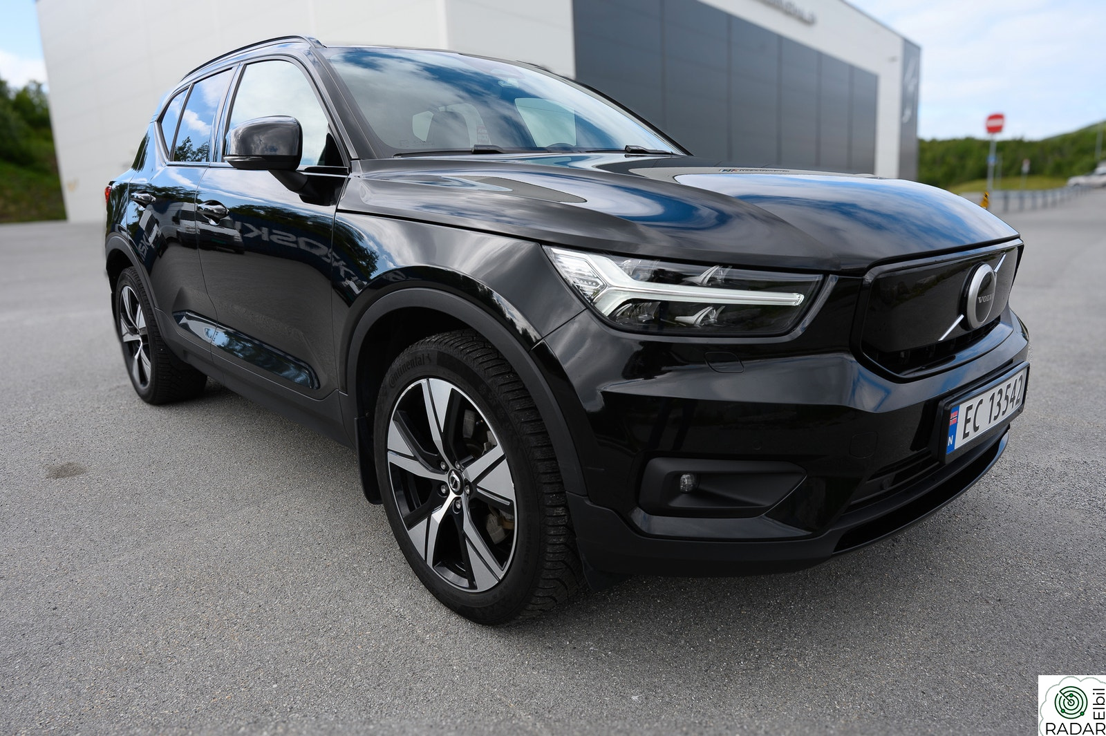 VOLVO XC40 P8 AWD Recharge