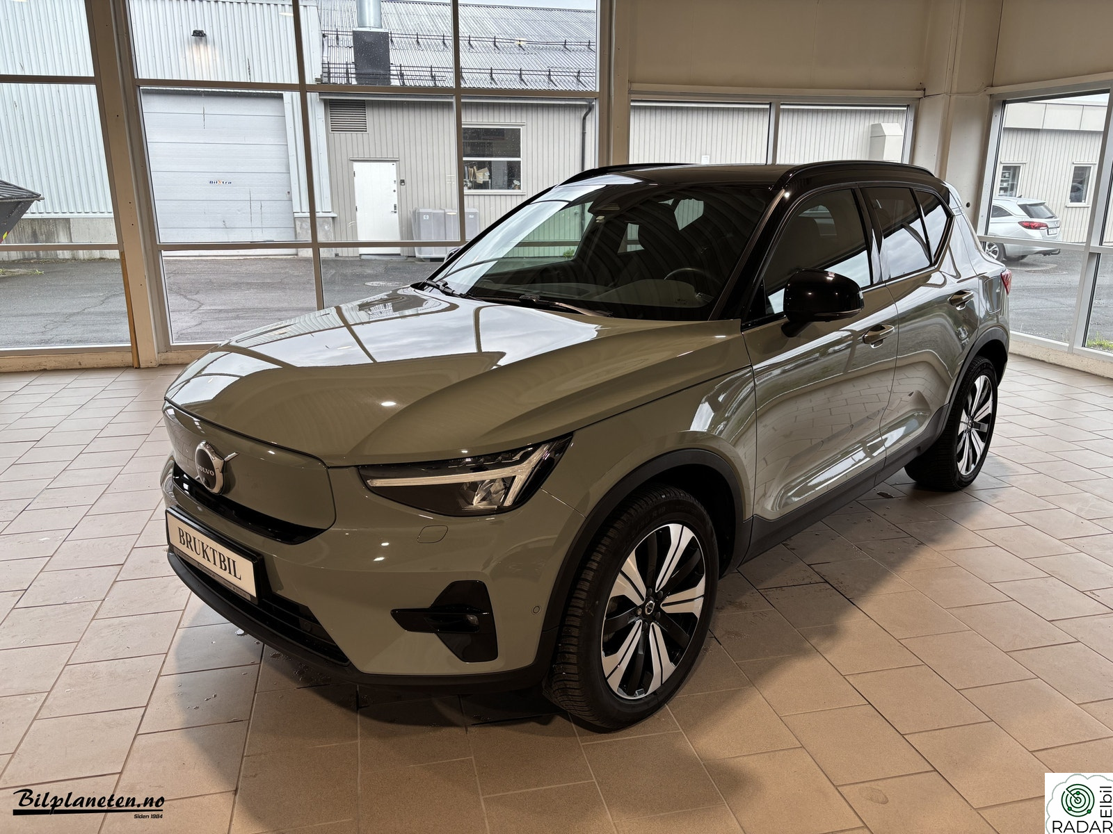 VOLVO XC40 Recharge Twin Ultimate AWD Hengerfeste 360kamera++