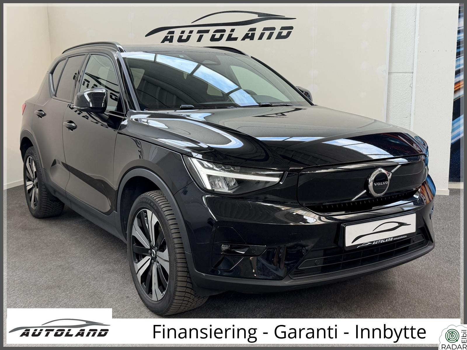 VOLVO XC40 Recharge Twin Plus Krok 19" ACC