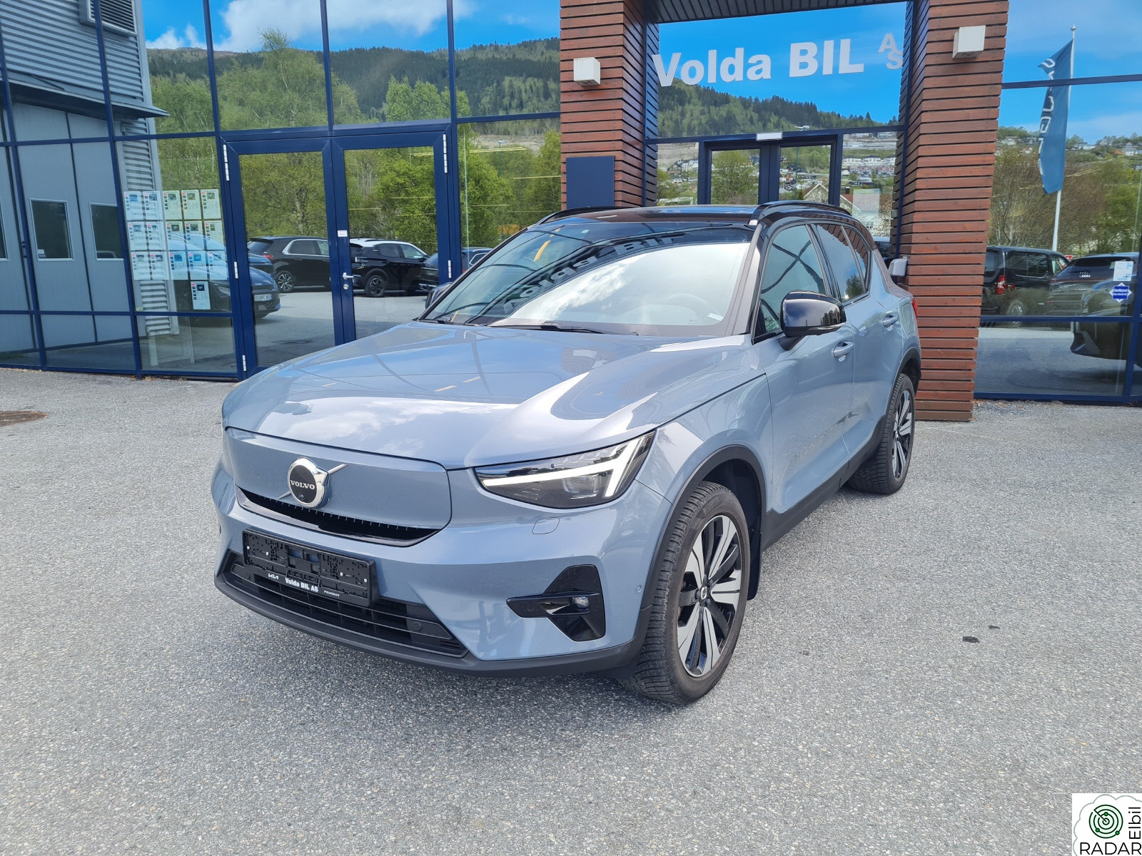 VOLVO XC40 Recharge Twin 408hk AWD Ultimate ACC,Pano,Pixel,HK,Krok