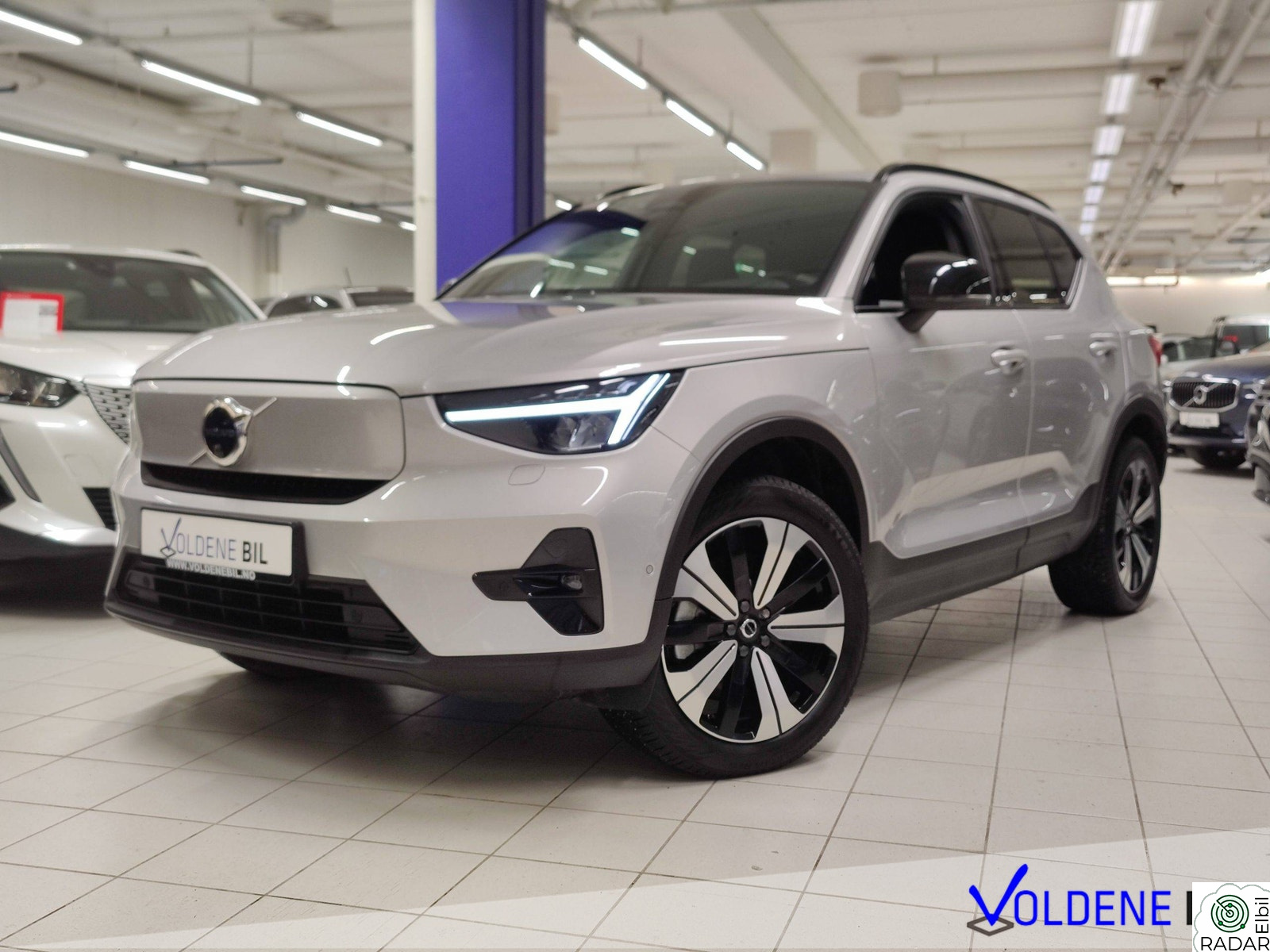 VOLVO XC40 Twin Plus- 360kam - H.feste - Oppv.ratt - Harman Kardon