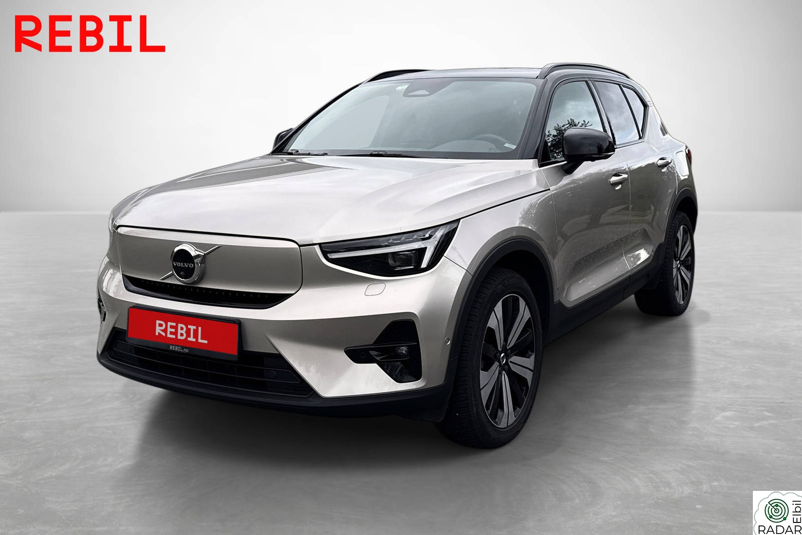 VOLVO XC40 Recharge Twin/Ultimate/360°/Krok/ACC/HK/Navi/Rattvarme