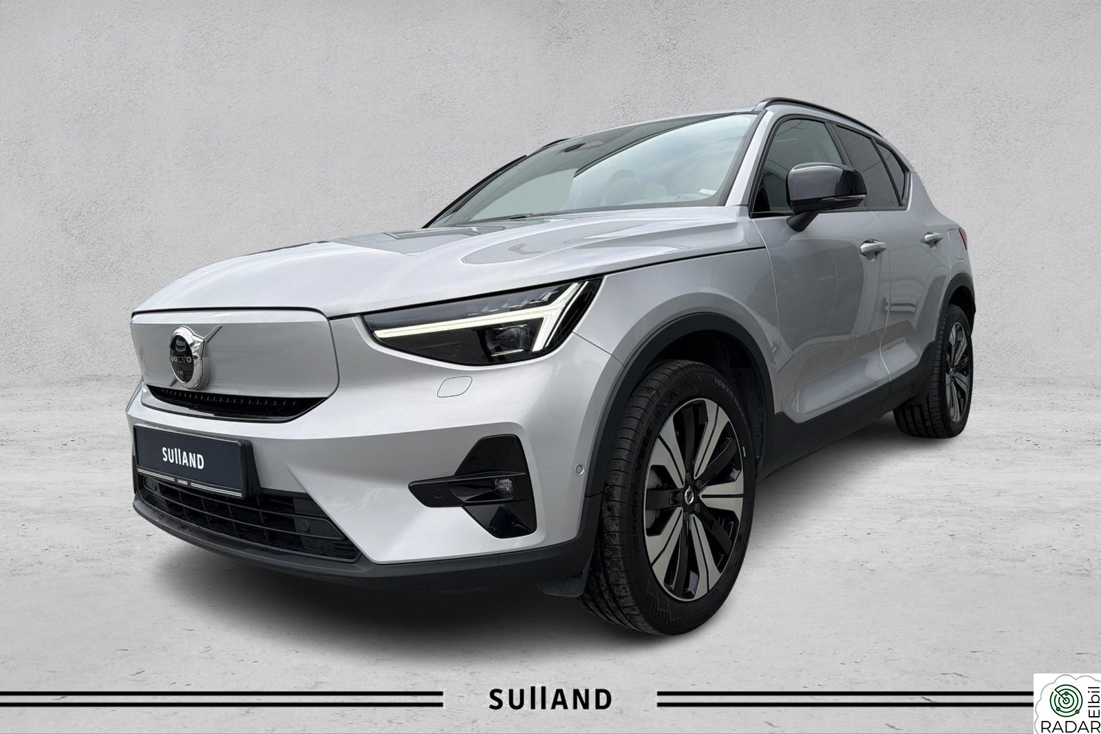 VOLVO XC40 Recharge Twin 408hk AWD Ultimate/360/Panorama/H&K++
