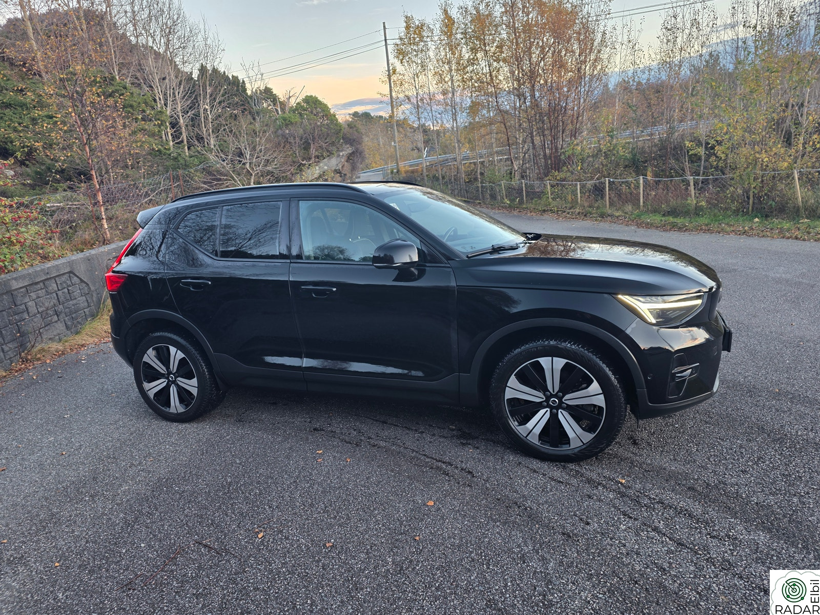 VOLVO XC40 Recharge Twin 408 hk AWD Pro