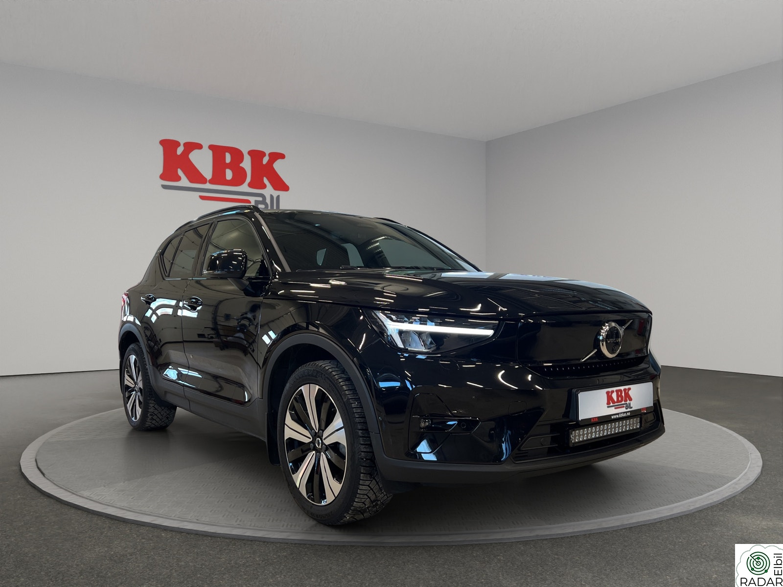 VOLVO XC40 Recharge|Pro BlackEdition|Service avtale|Harmon Kardon