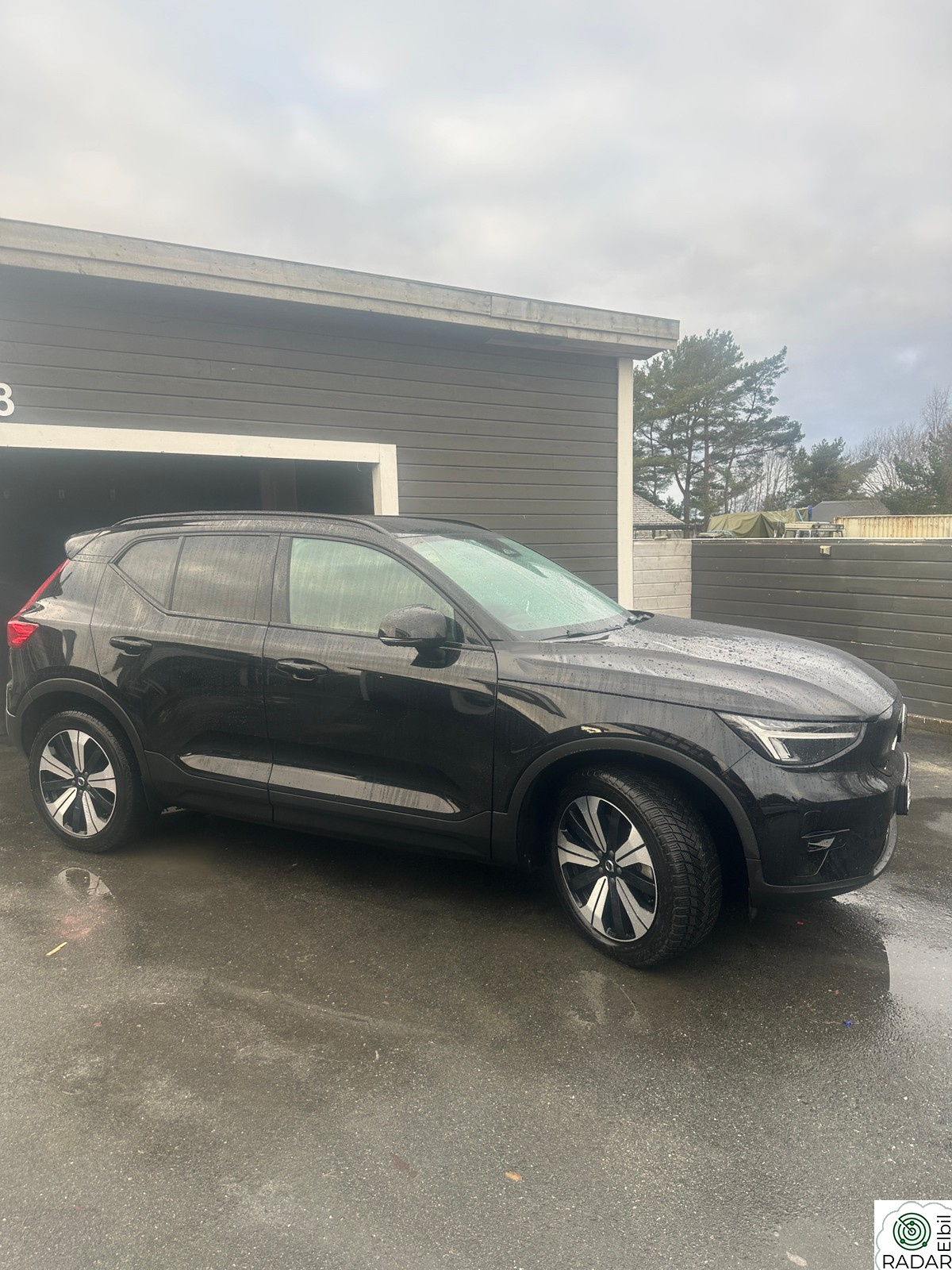 VOLVO XC40 FWD Plus