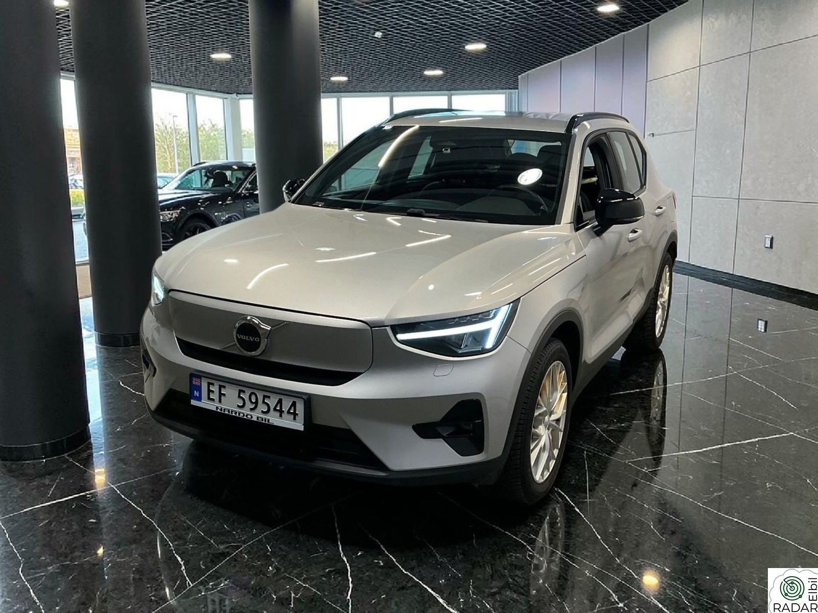 VOLVO XC40 Recharge 231hk FWD Plus++NY SERVICE+
