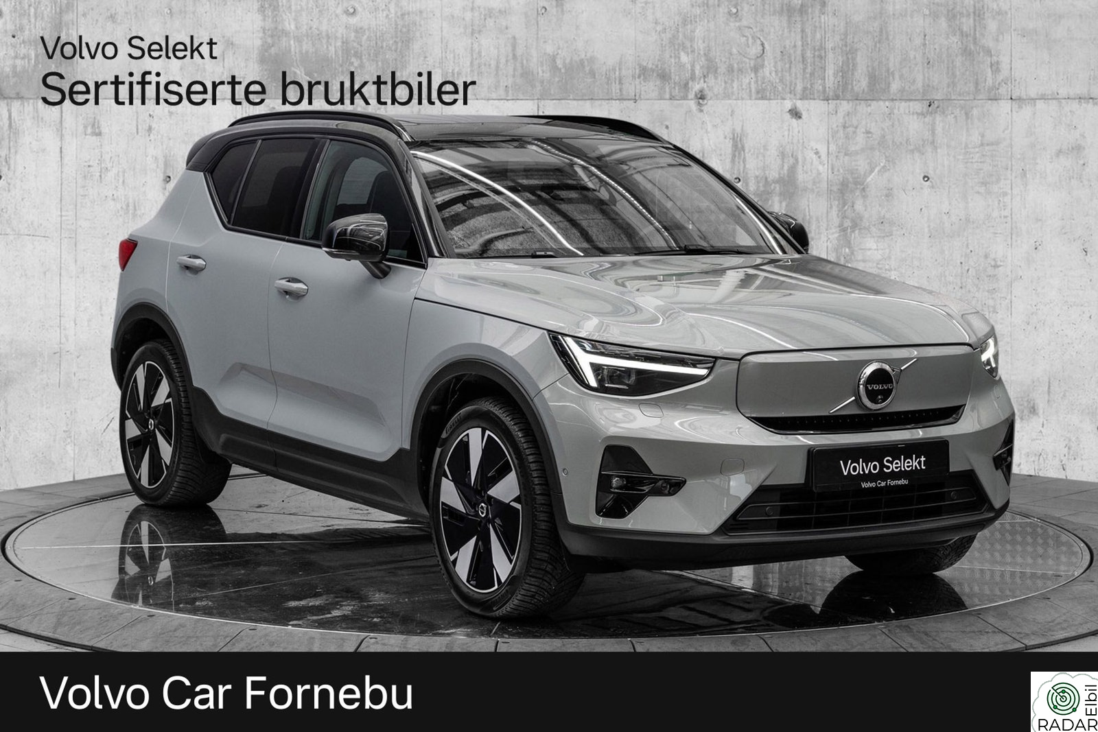 VOLVO XC40 RWD Extended Range Ultimate - Pixel-LED Hengerfeste