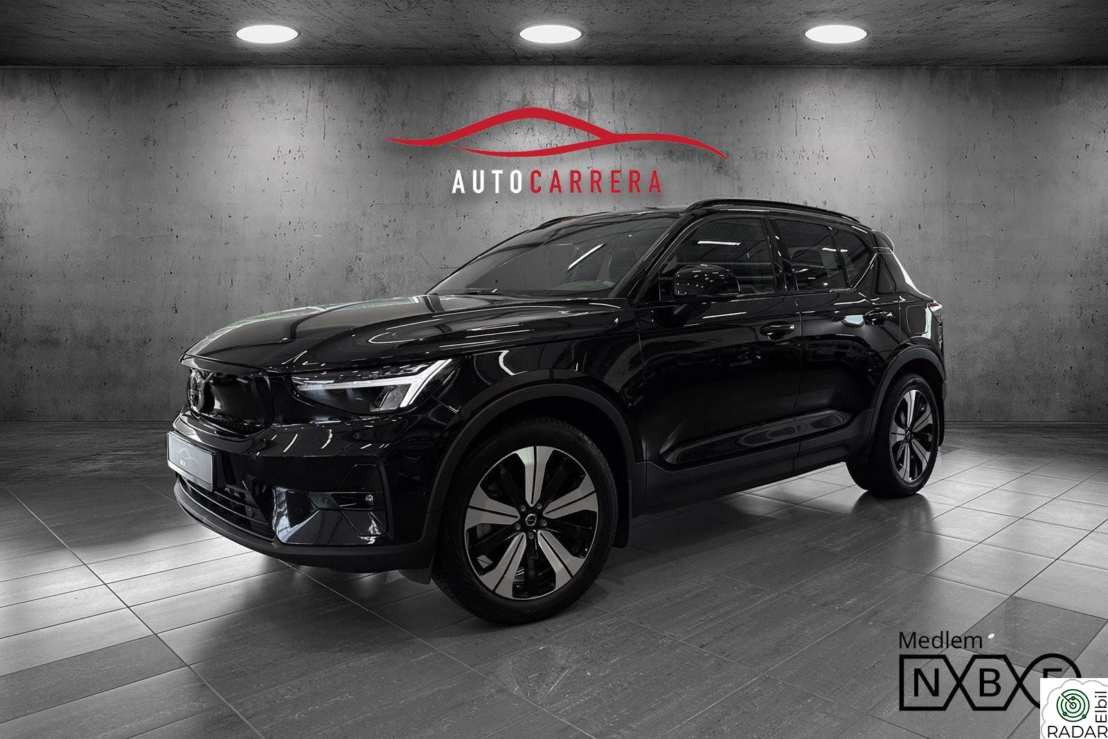 VOLVO XC40 Ultimate Dark Pano/Keyless/360/Ad.cruise/H&K/Krok+++