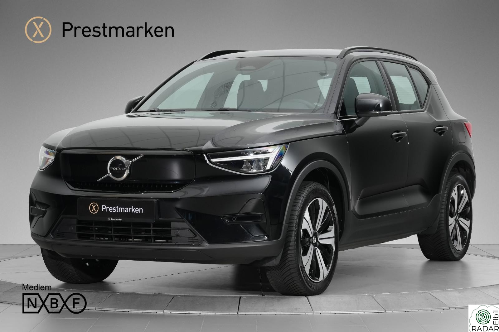 VOLVO XC40 Recharge AWD Plus - AdaptiveCruise Keyless RattVarme ++