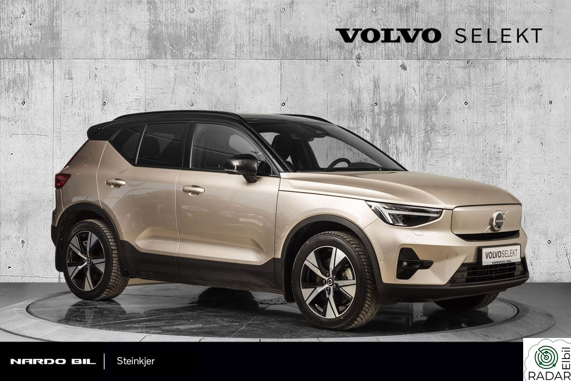 VOLVO XC40 ULTIMATE KROK/ KAMERA360/ SOLTAK/ ACC/ VARMEPUMPE ++