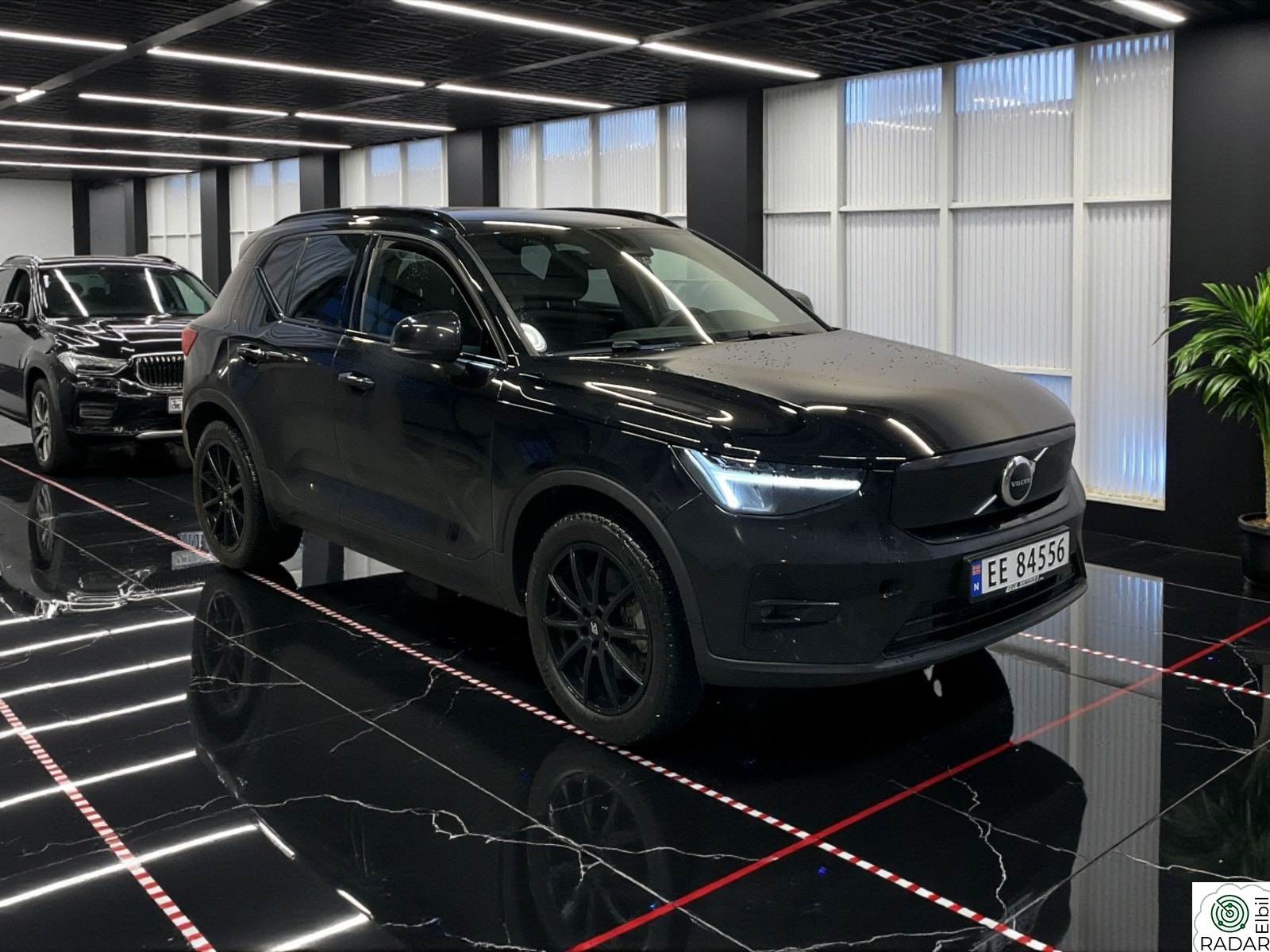 VOLVO XC40 Recharge Twin 408hk Plus AWD+KROK+