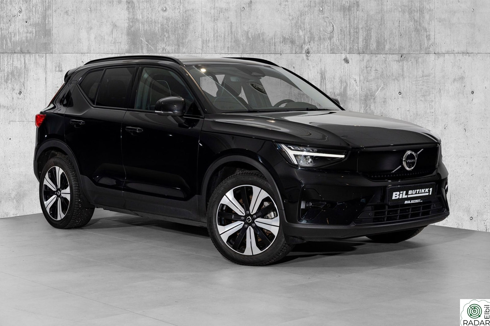VOLVO XC40 AWD Ulitmate - H.feste/360' cam/H&K lydanlegg