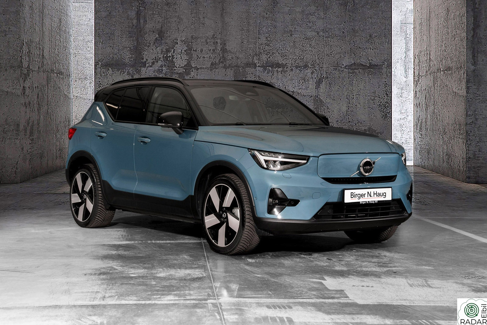 VOLVO XC40 Recharge Twin 408hk AWD Ultimate Toppmodel!Krok!Pixel!