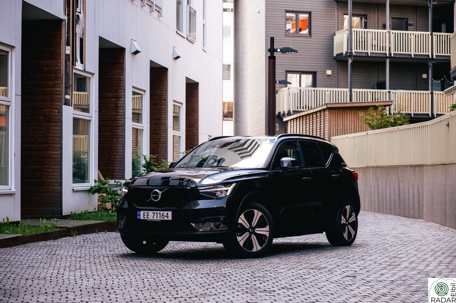 VOLVO XC40 Recharge Twin 408hk AWD Plus | Volvo Selekt garanti |