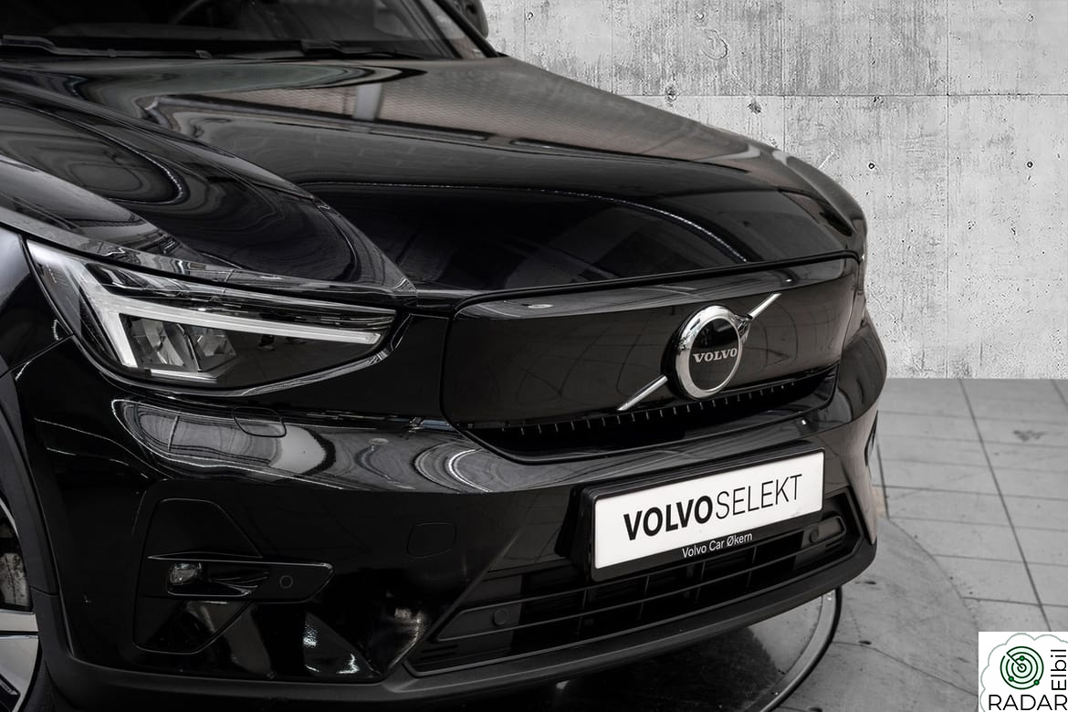 VOLVO XC40 El. Twin Plus 408Hk. Hengerfeste!